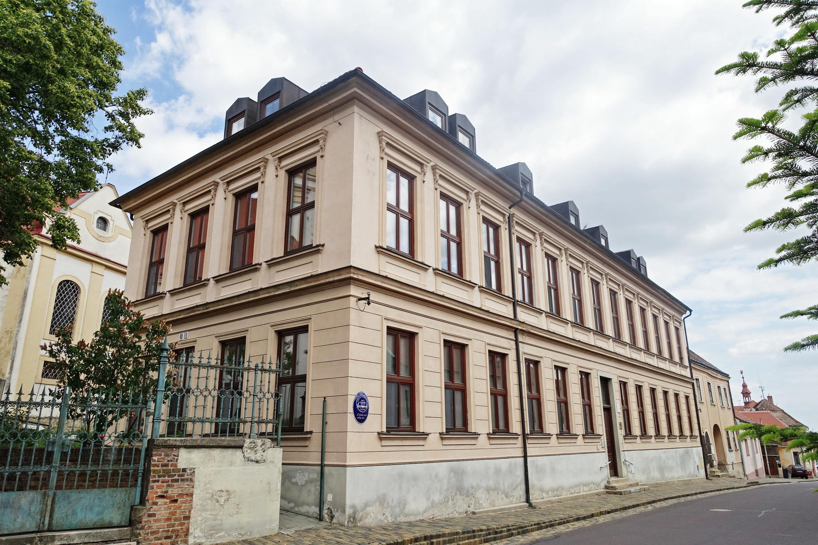 Knihovna městyse Šatov foto 4