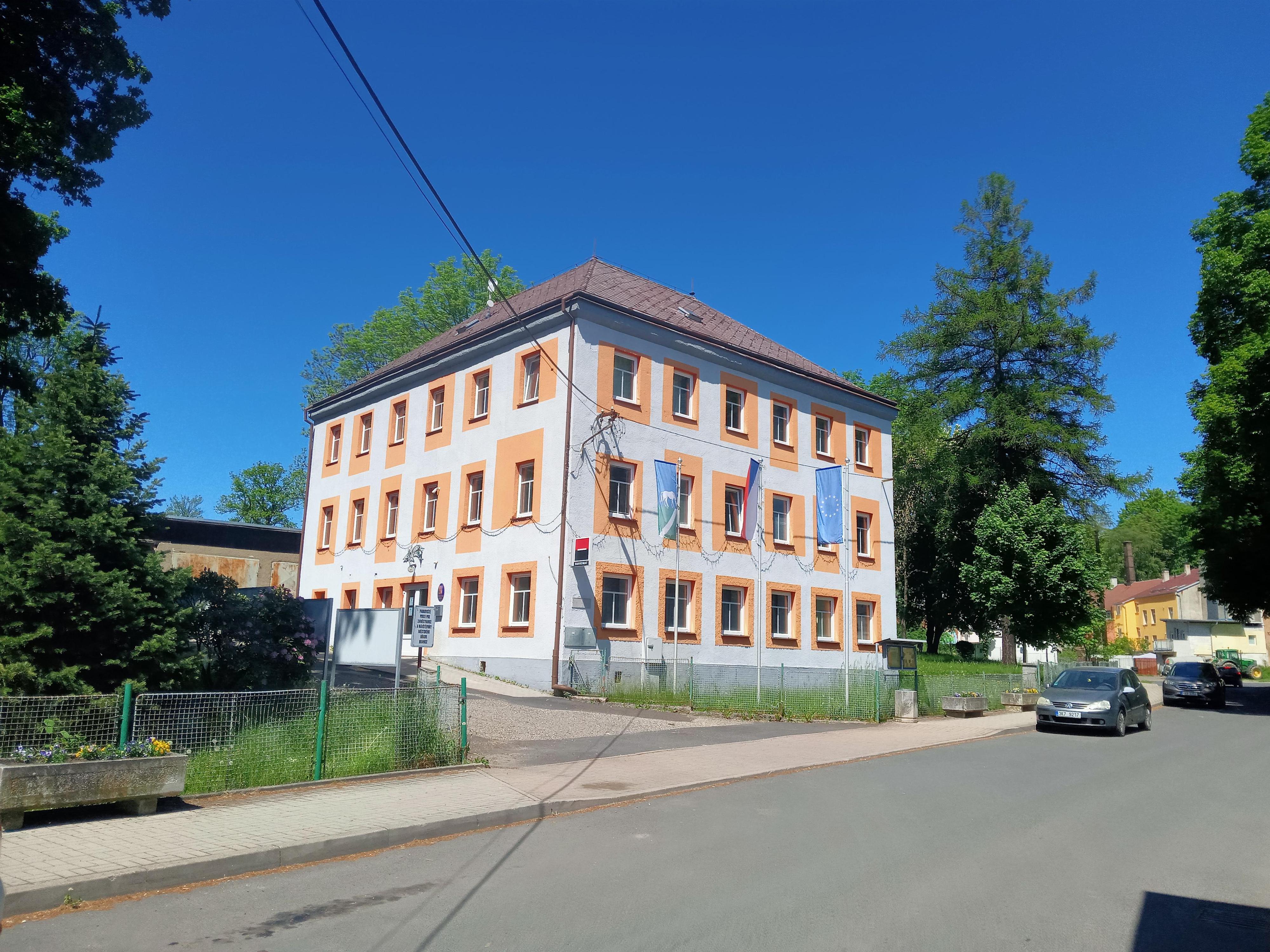 Hranice - městský úřad foto 3