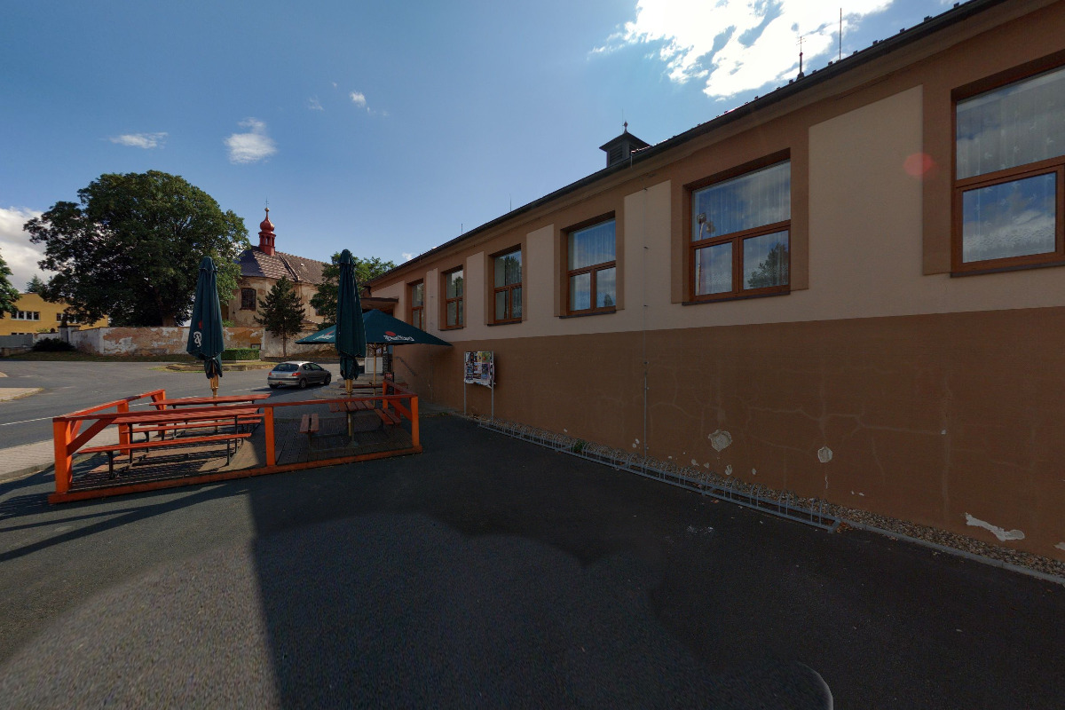 Nabíjecí stanice pro elektrokola a mobilní zařízení foto 2