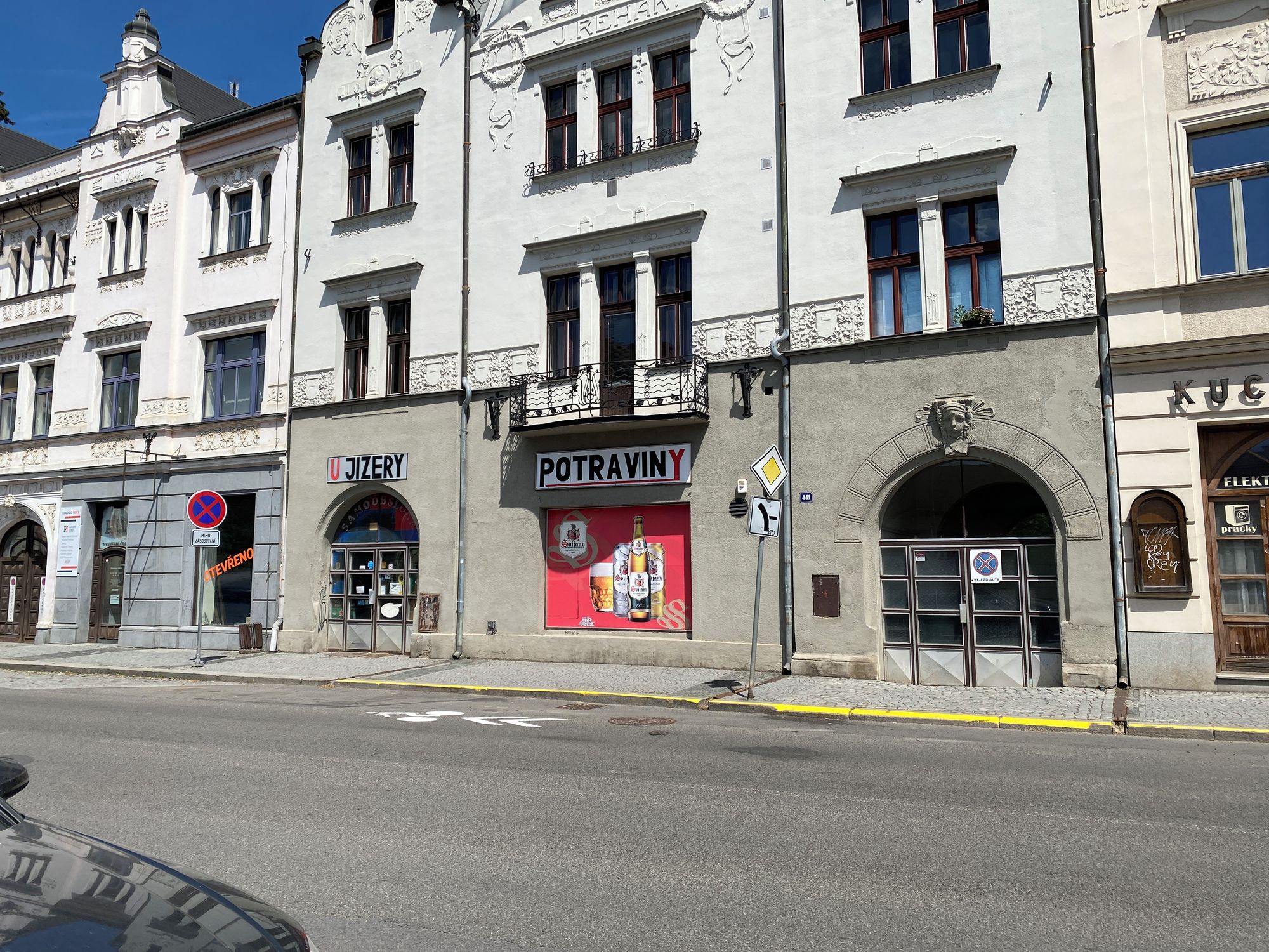 Potraviny Palackého 441