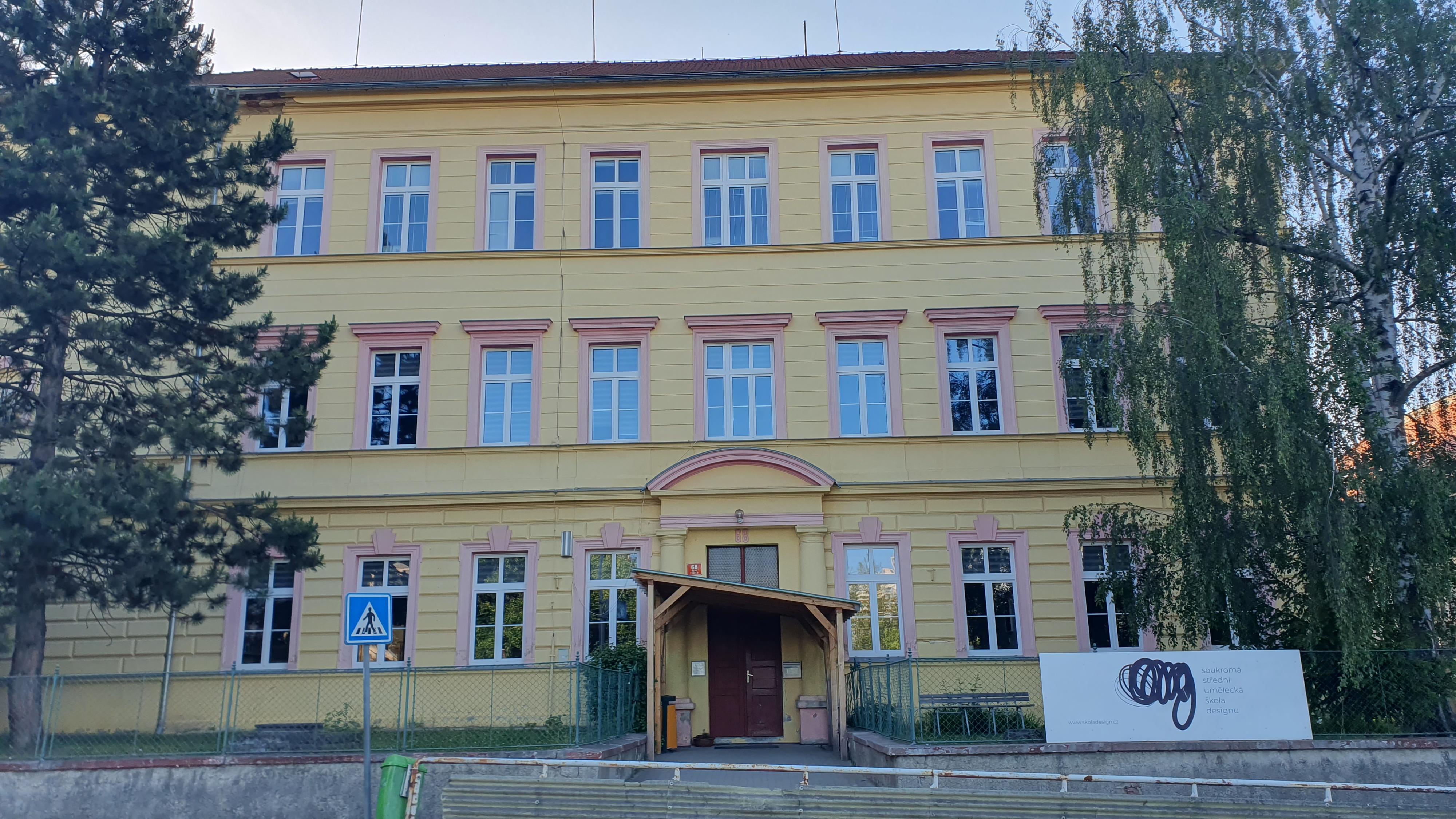 SOUKROMÁ STŘEDNÍ UMĚLECKÁ ŠKOLA DESIGNU, s.r.o. foto 6