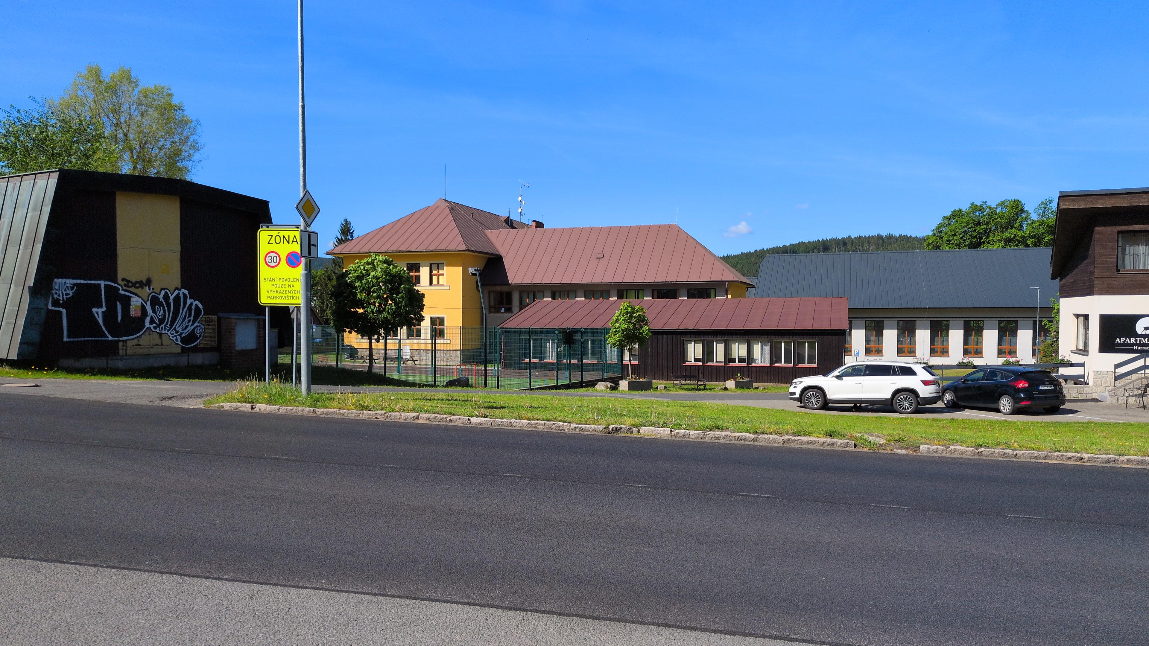 Městská knihovna Harrachov foto 2