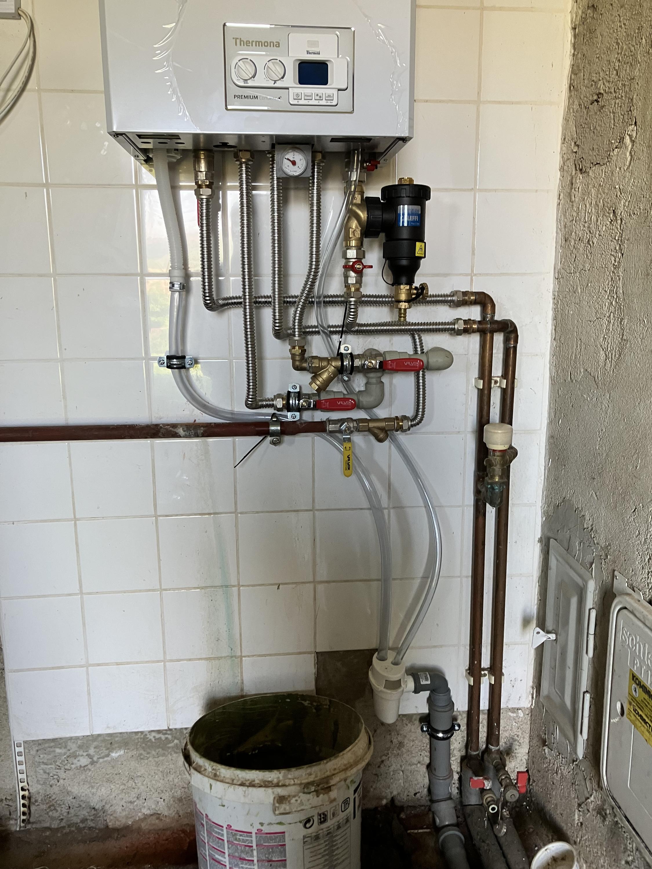 Instalatér, topenář, údržbář - Leikep Tomáš - LeikTop instal foto 4