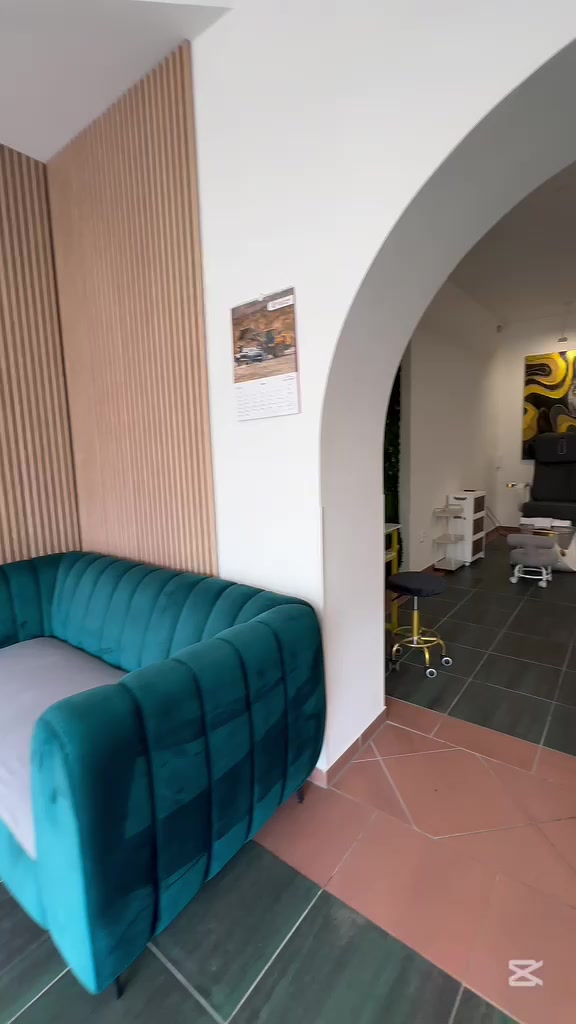 KAKU kadeřnictví Kunovice foto 2 (náhled videa)