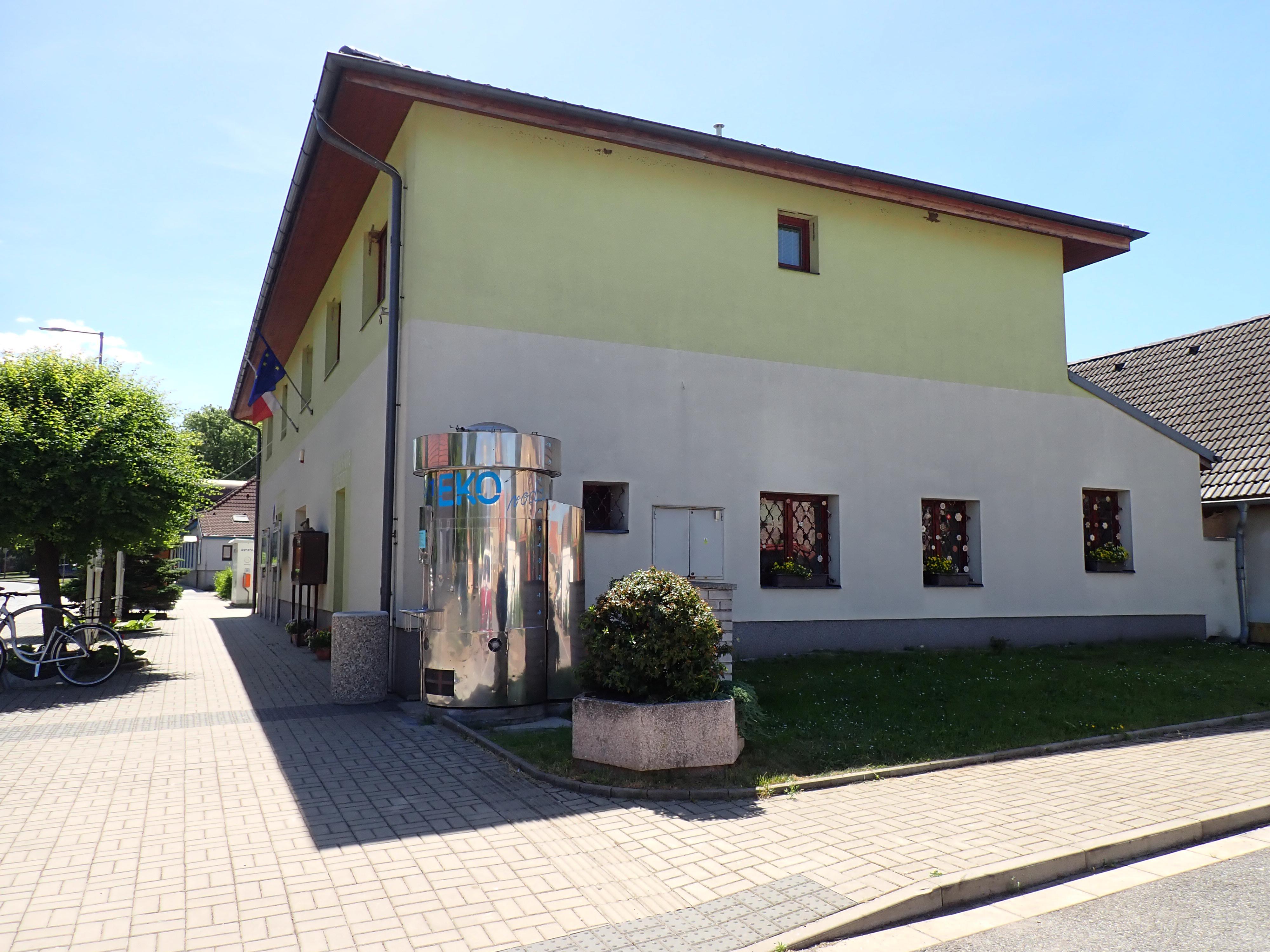 Nová Ves I. - obecní úřad foto 5