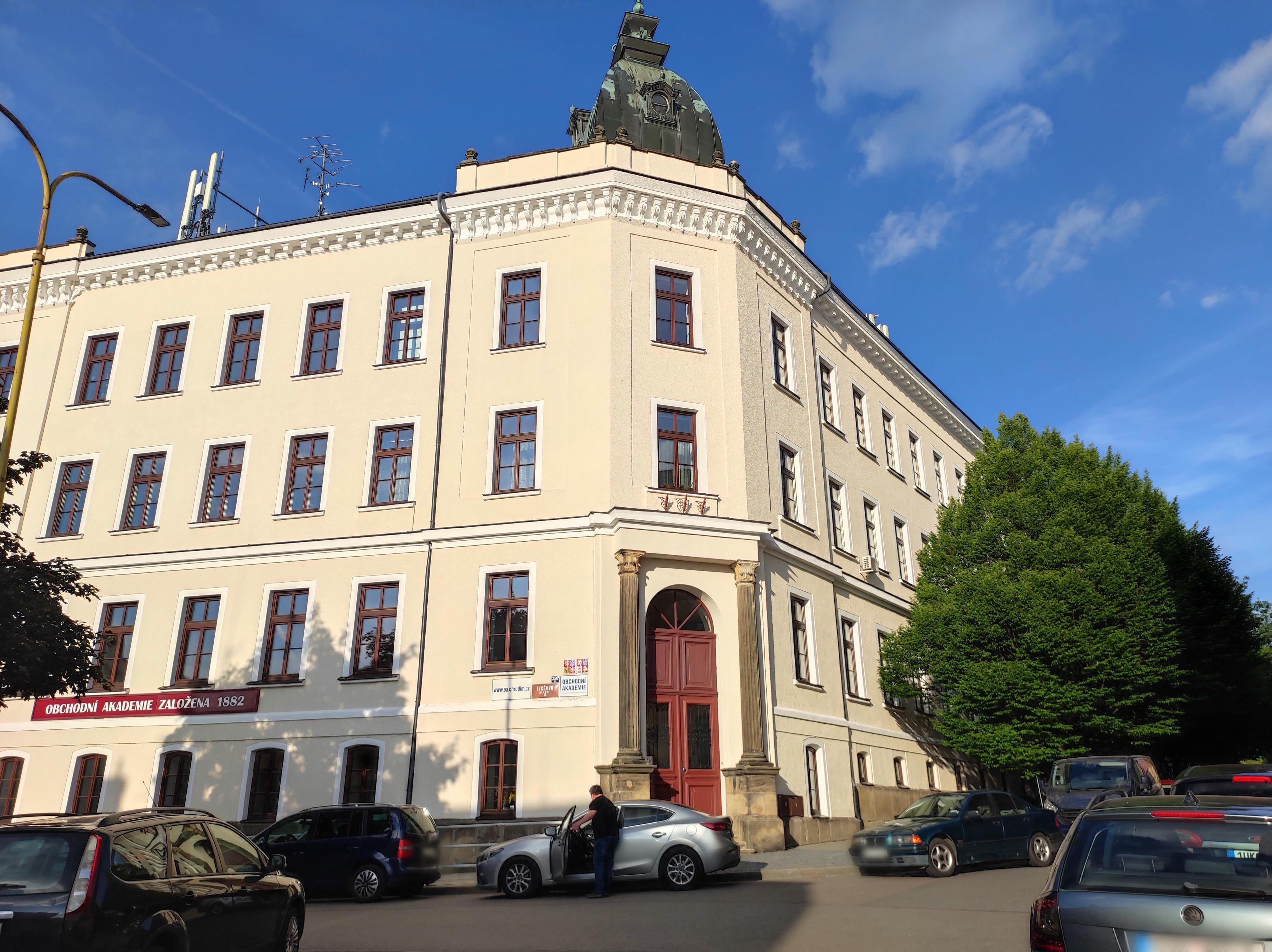 Obchodní akademie Chrudim foto 1