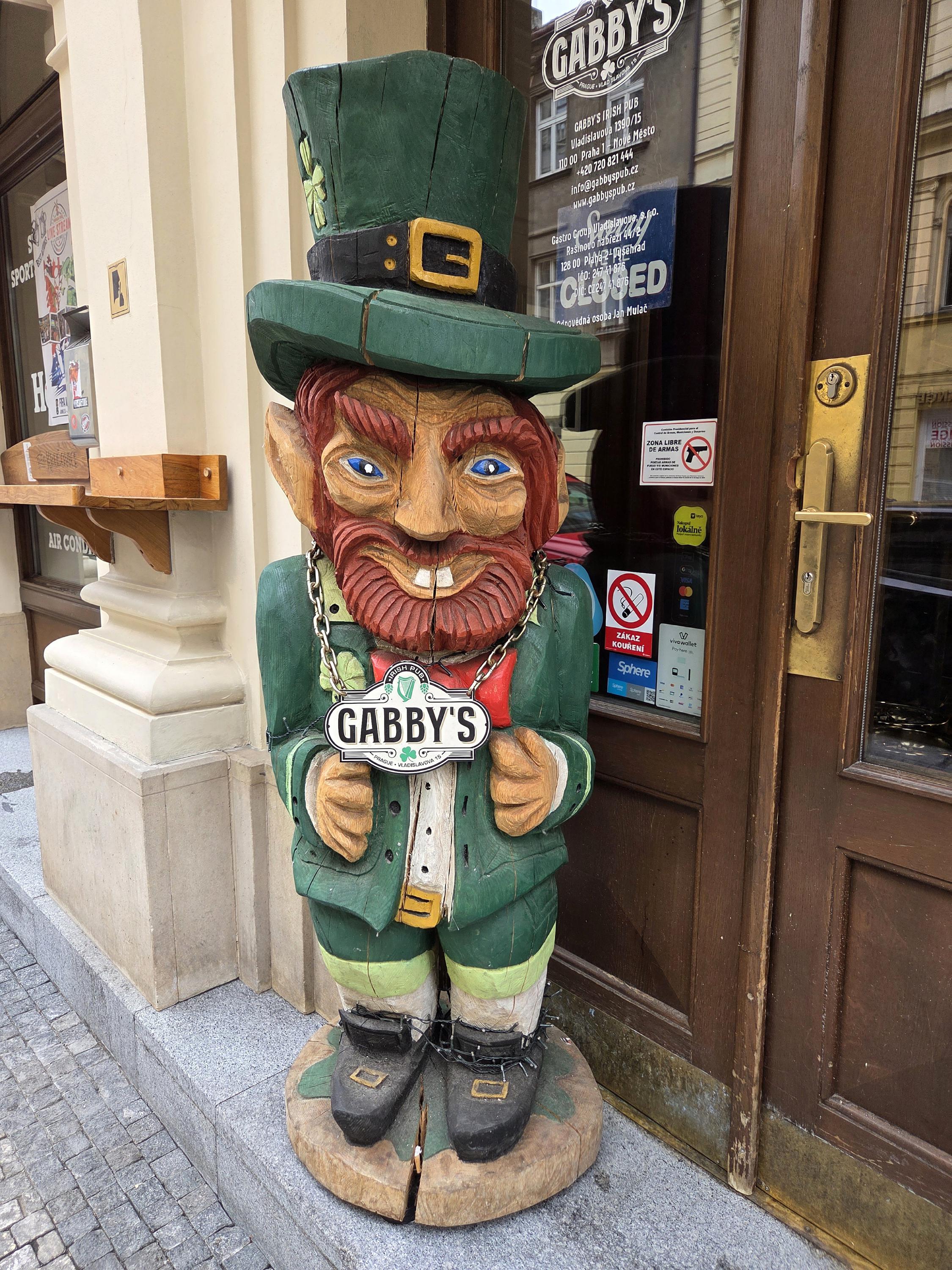 Gabby's Irish Pub foto 5