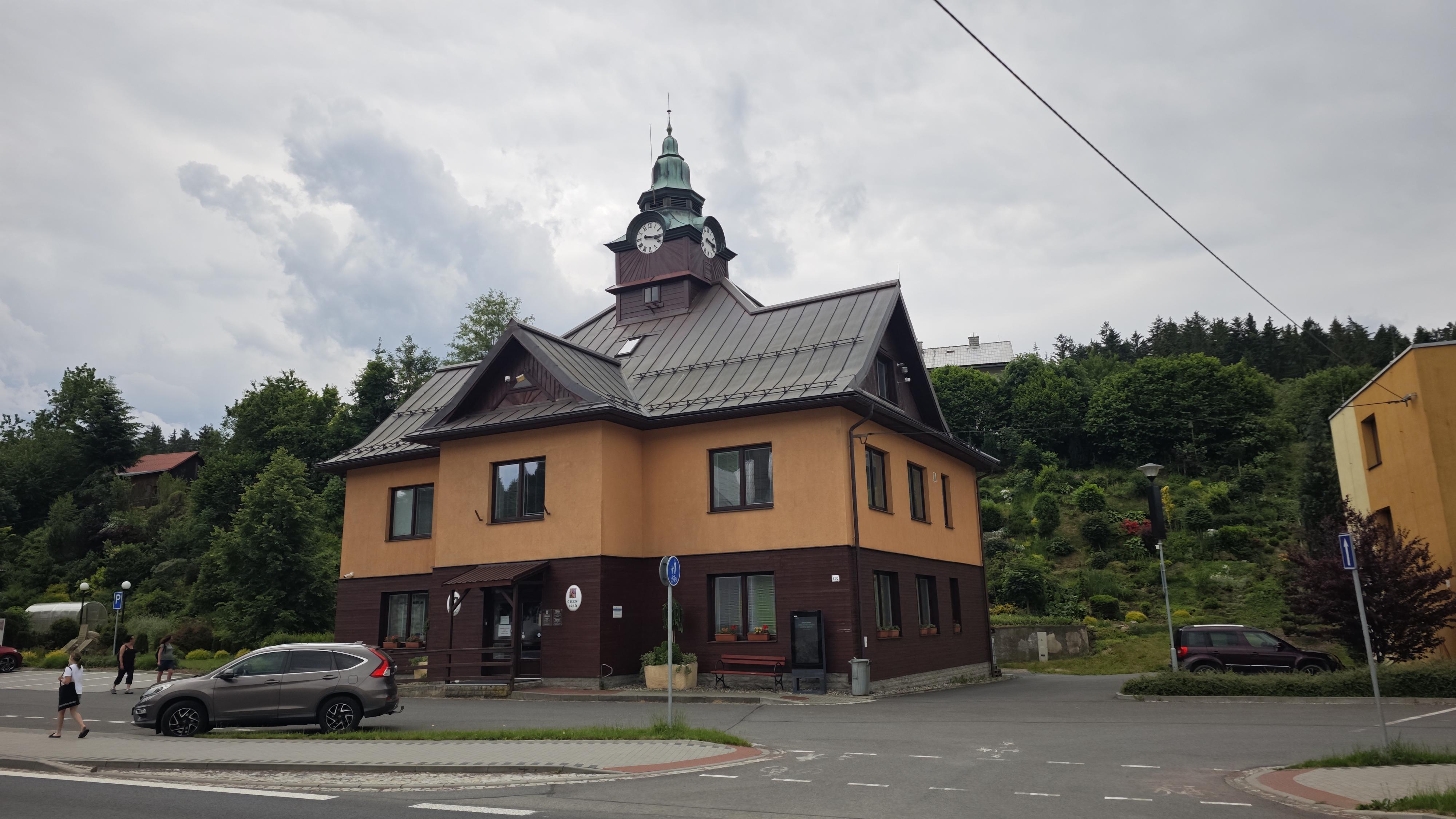 Horní Bečva - obecní úřad foto 2