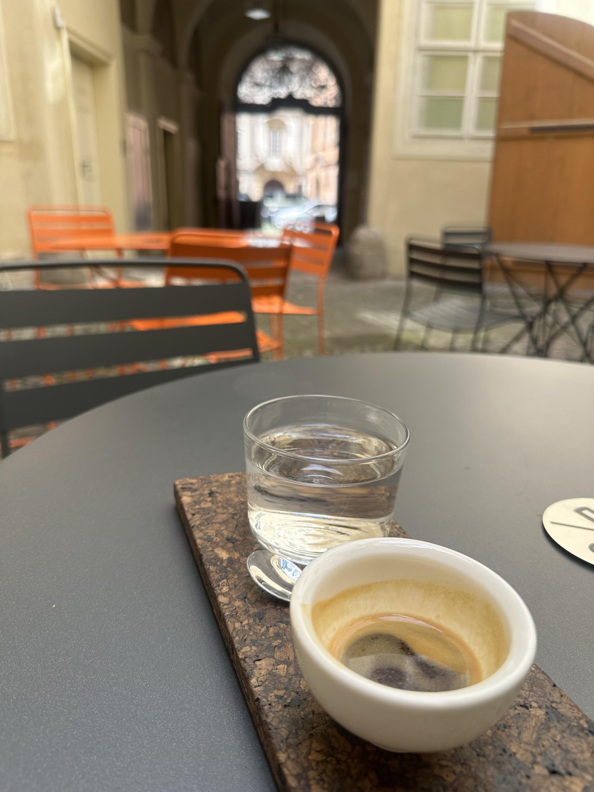 Grounds L4 Cafe foto 4