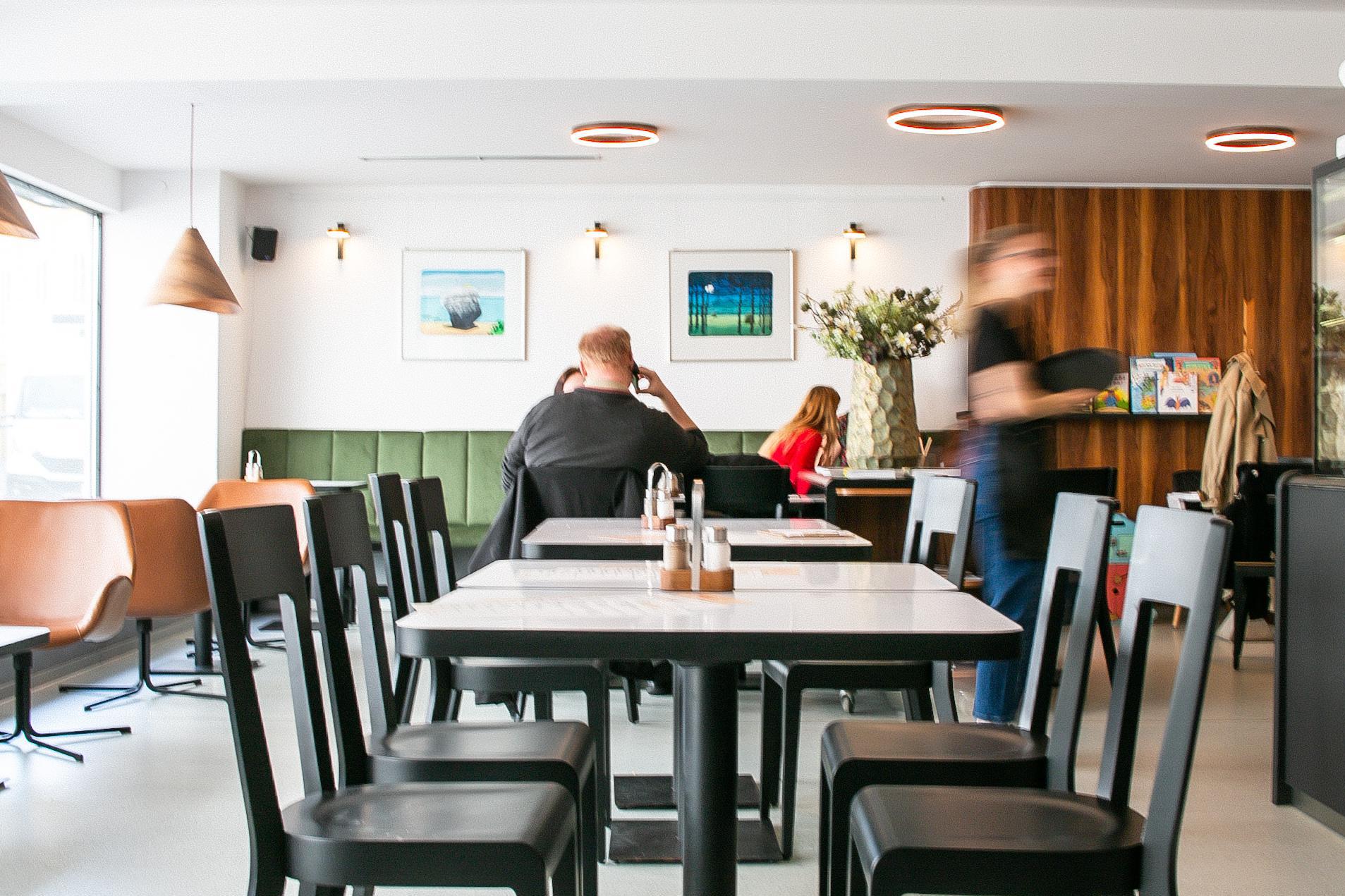 KOLEKTIV cafe & bistro