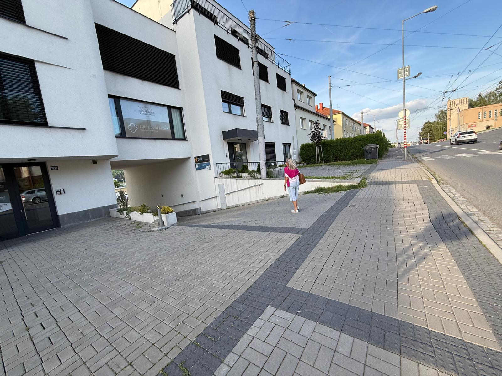 BotoxZlin - MUDr. Andrea Stejskalová foto 2
