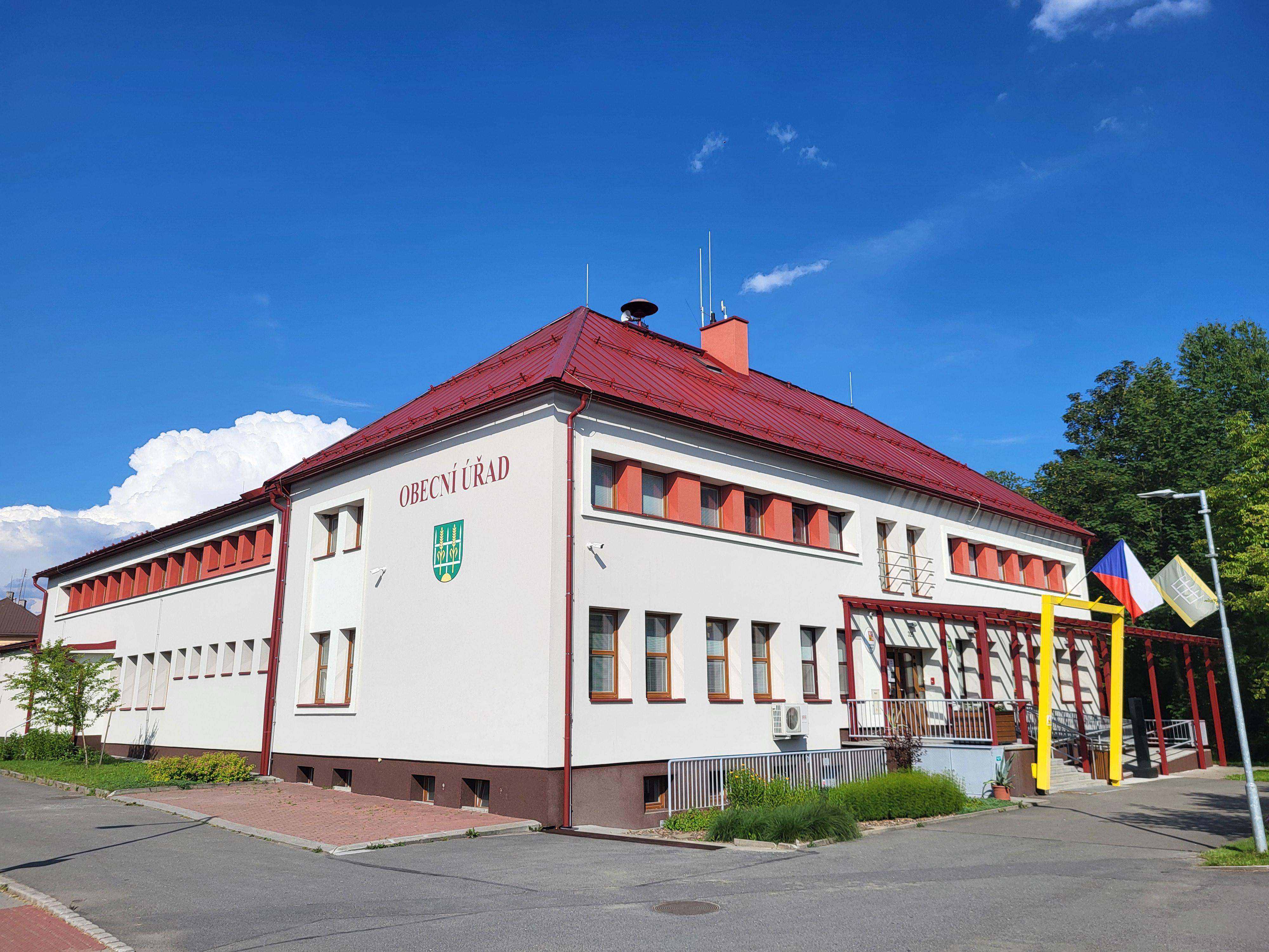 Francova Lhota - obecní úřad foto 2