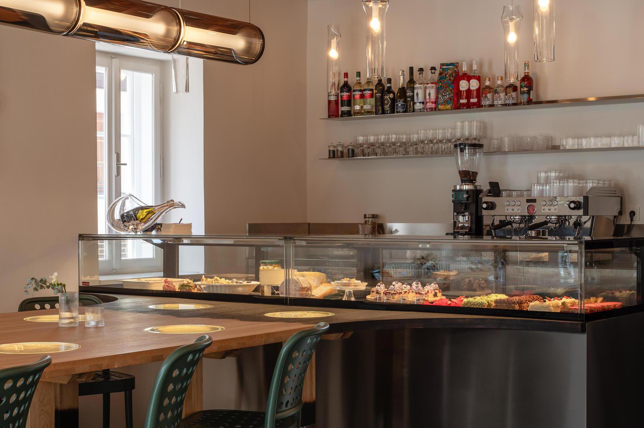Lasvit Café