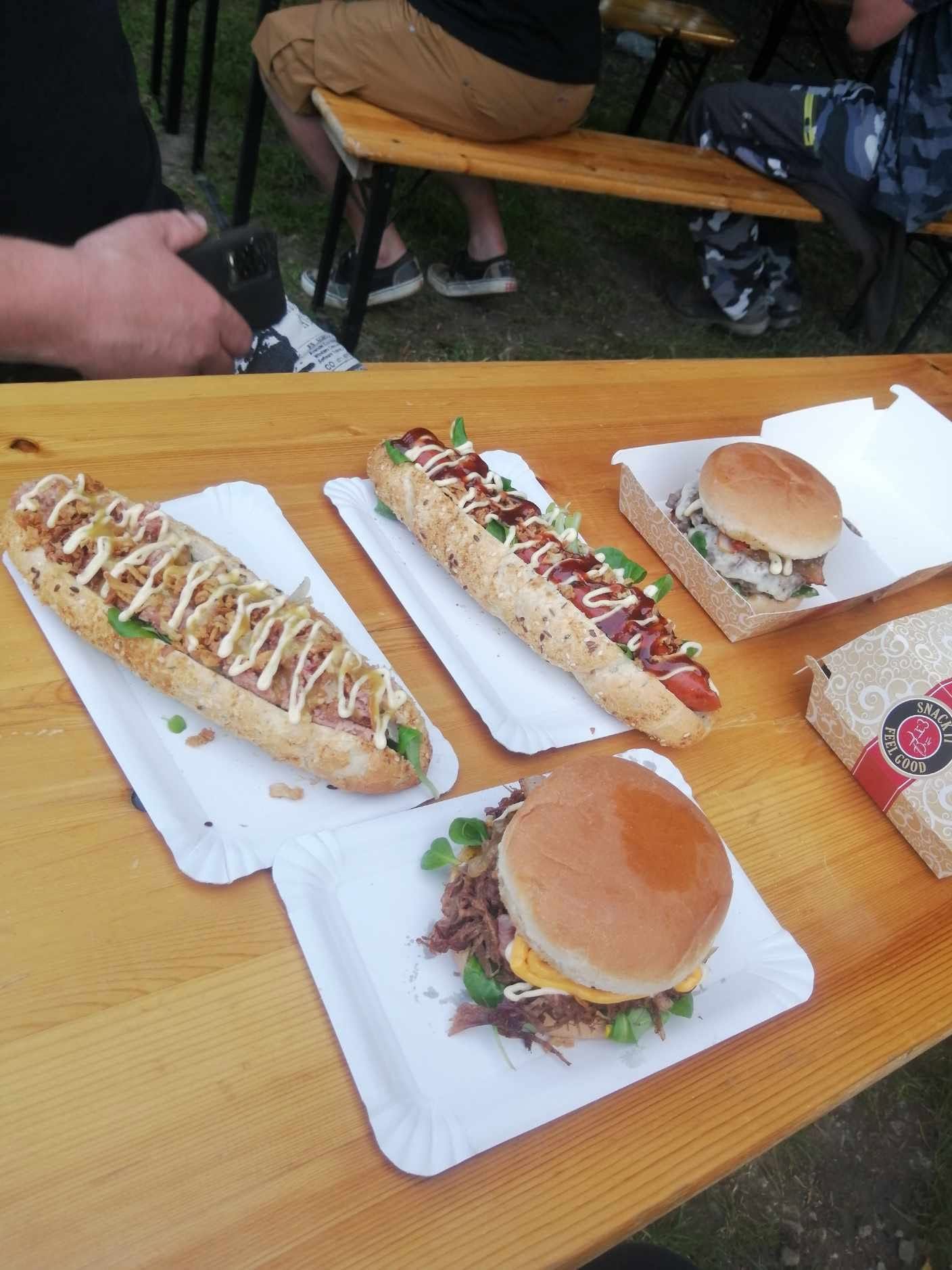 Občerstvení na kopci - Větrný mlýn Kuželov foto 3
