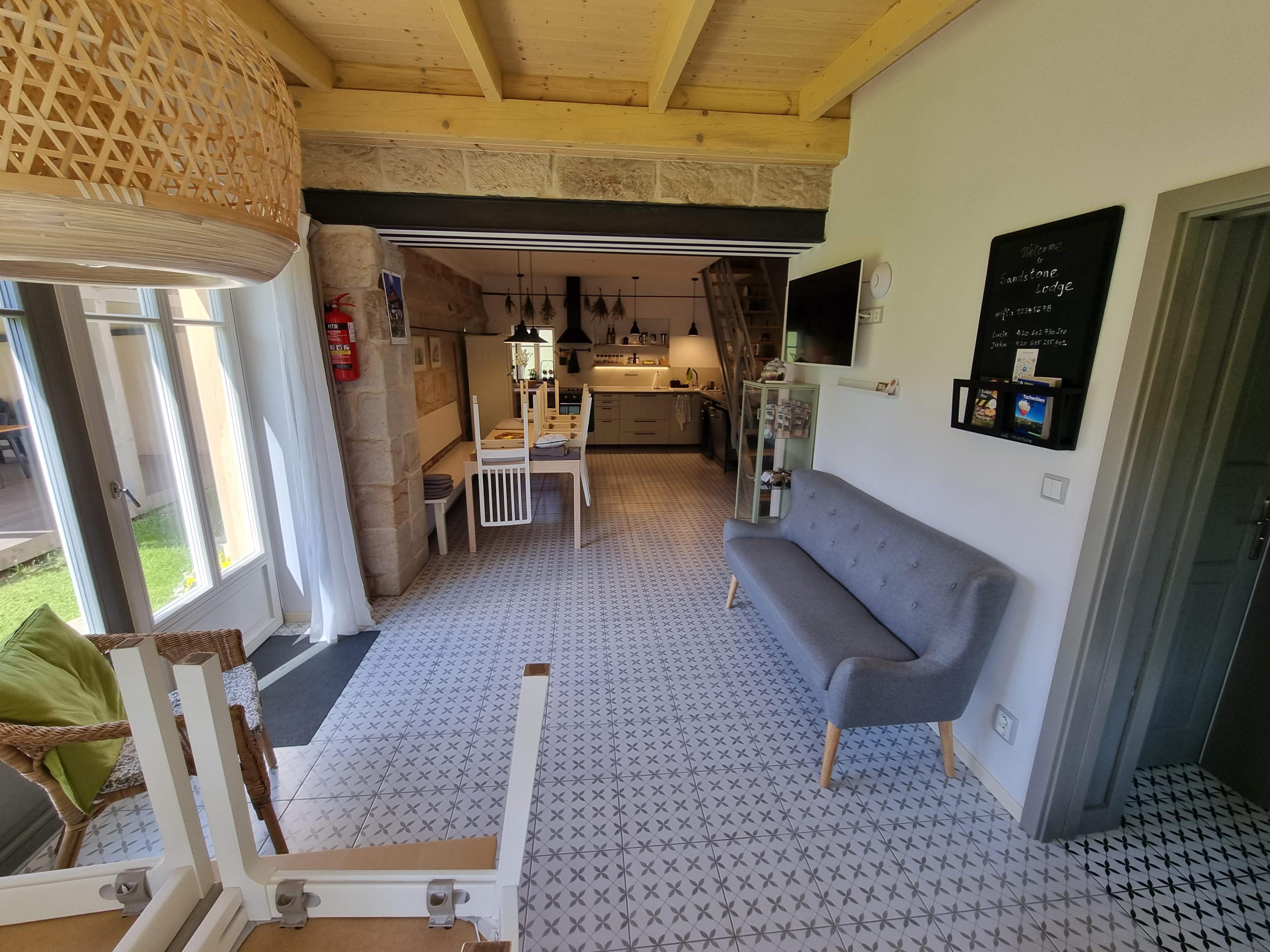 Sandstone Lodge