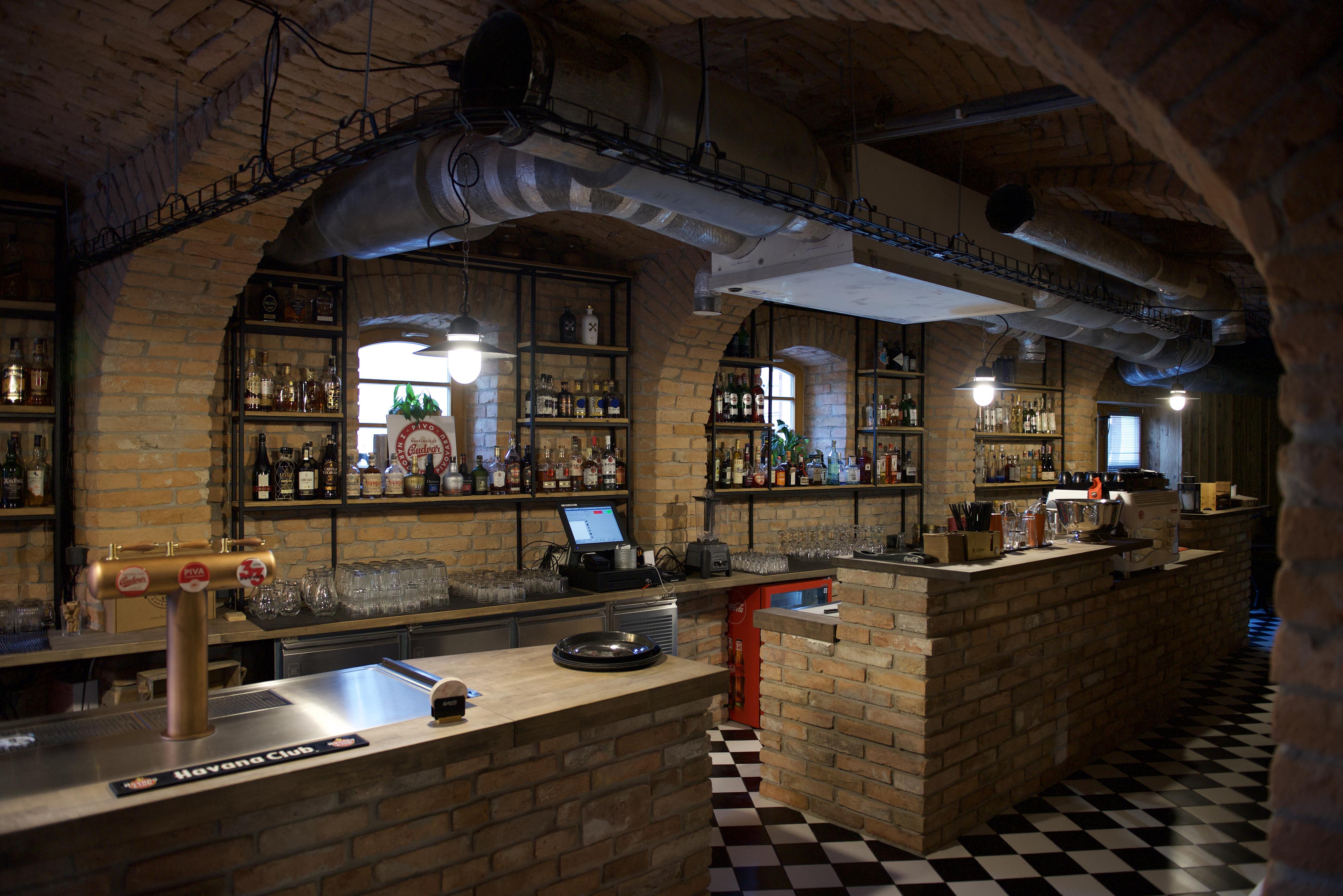 Flames Grill pub & restaurant foto 5