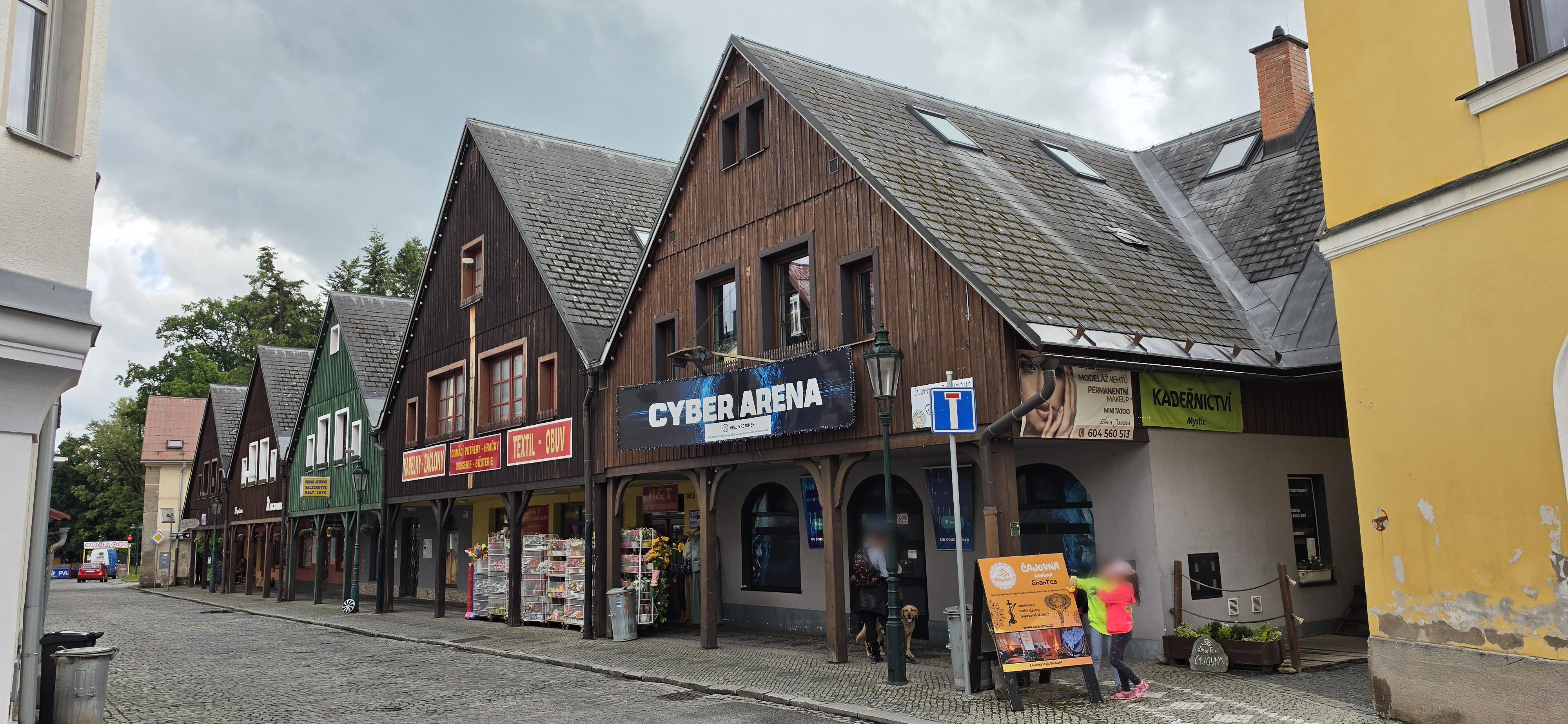 VLT CYBER ARENA foto 1