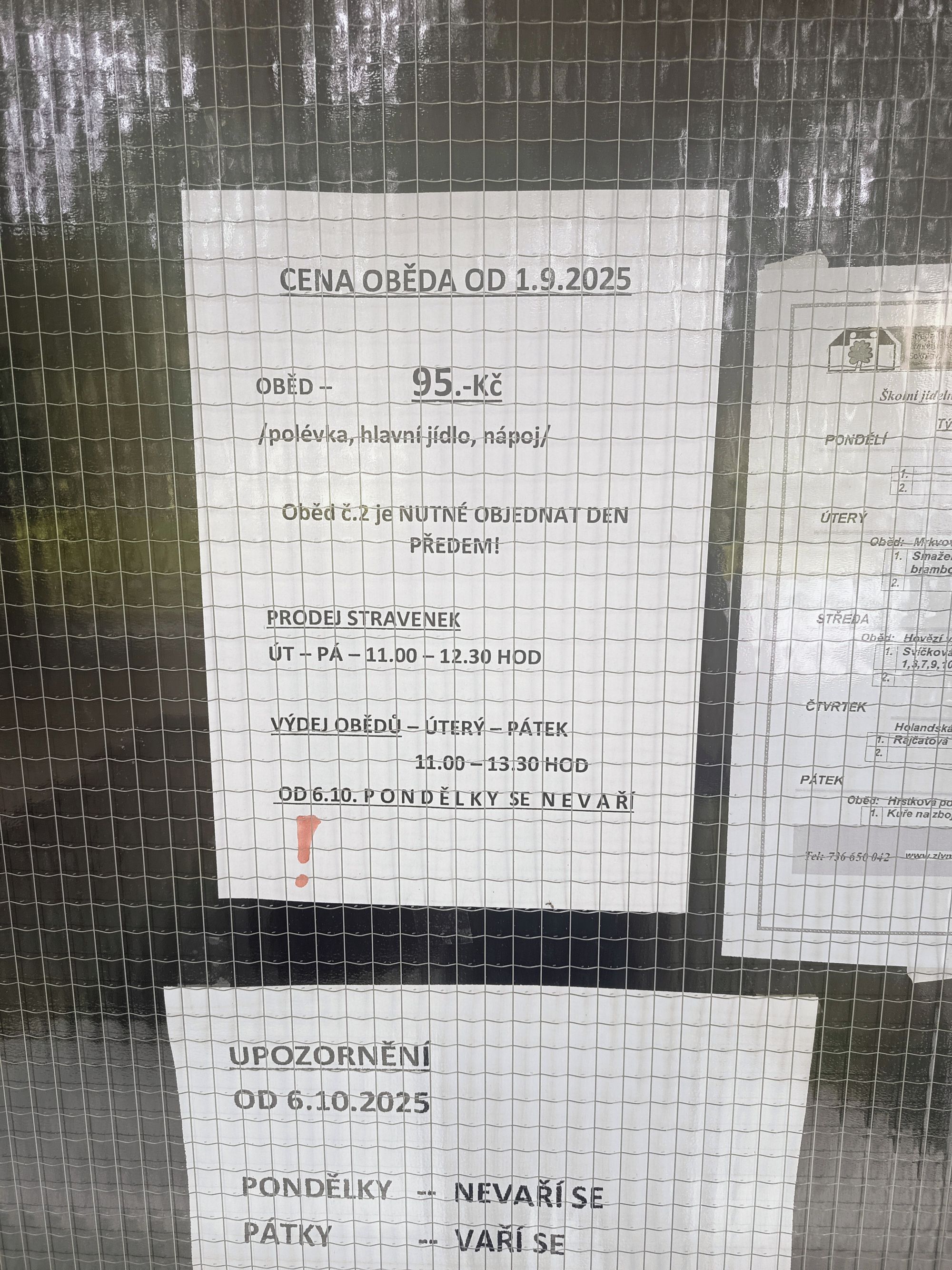 Střední škola živnostenská Sokolov - Školní jídelna foto 2