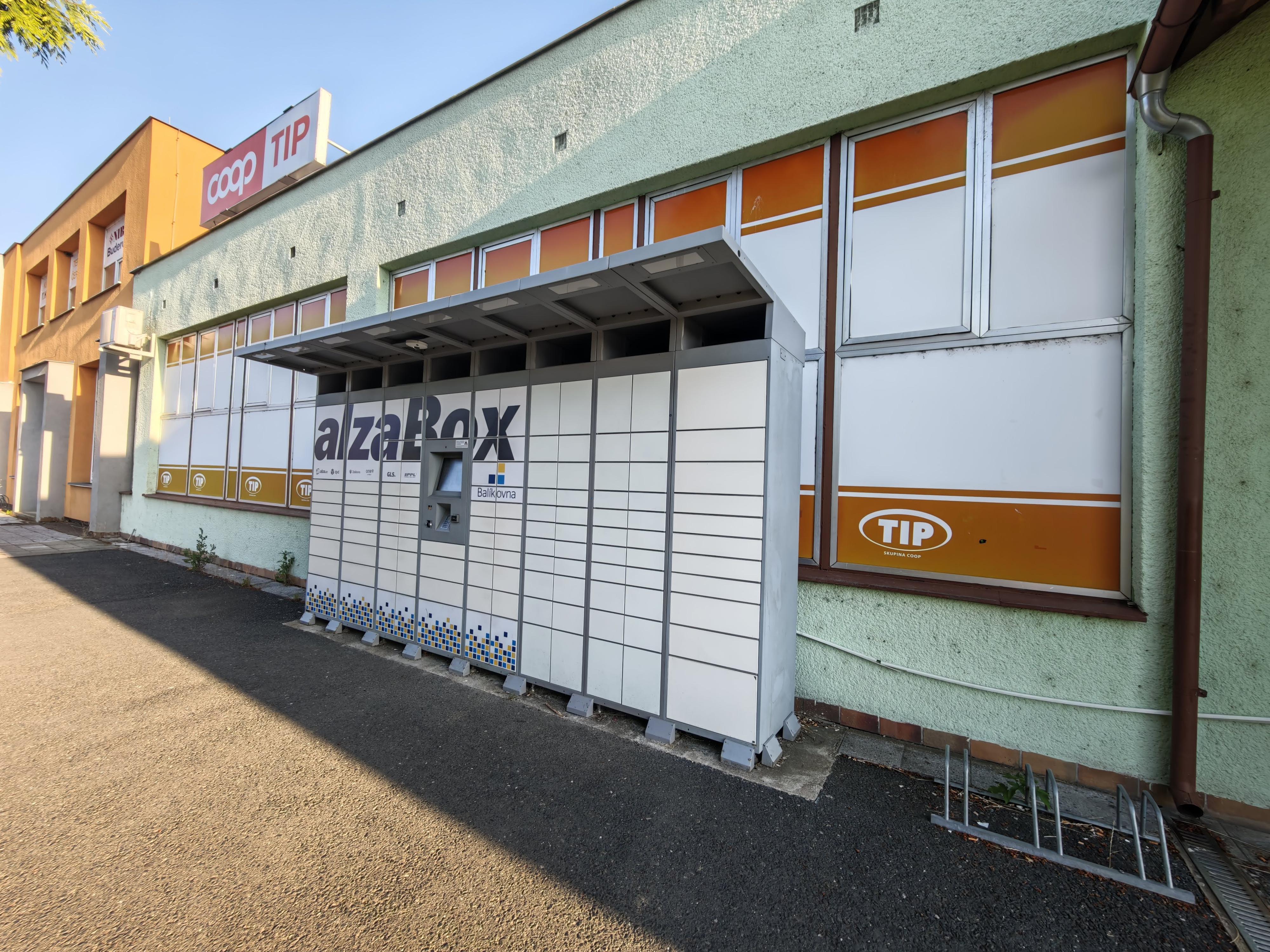 AlzaBox foto 2