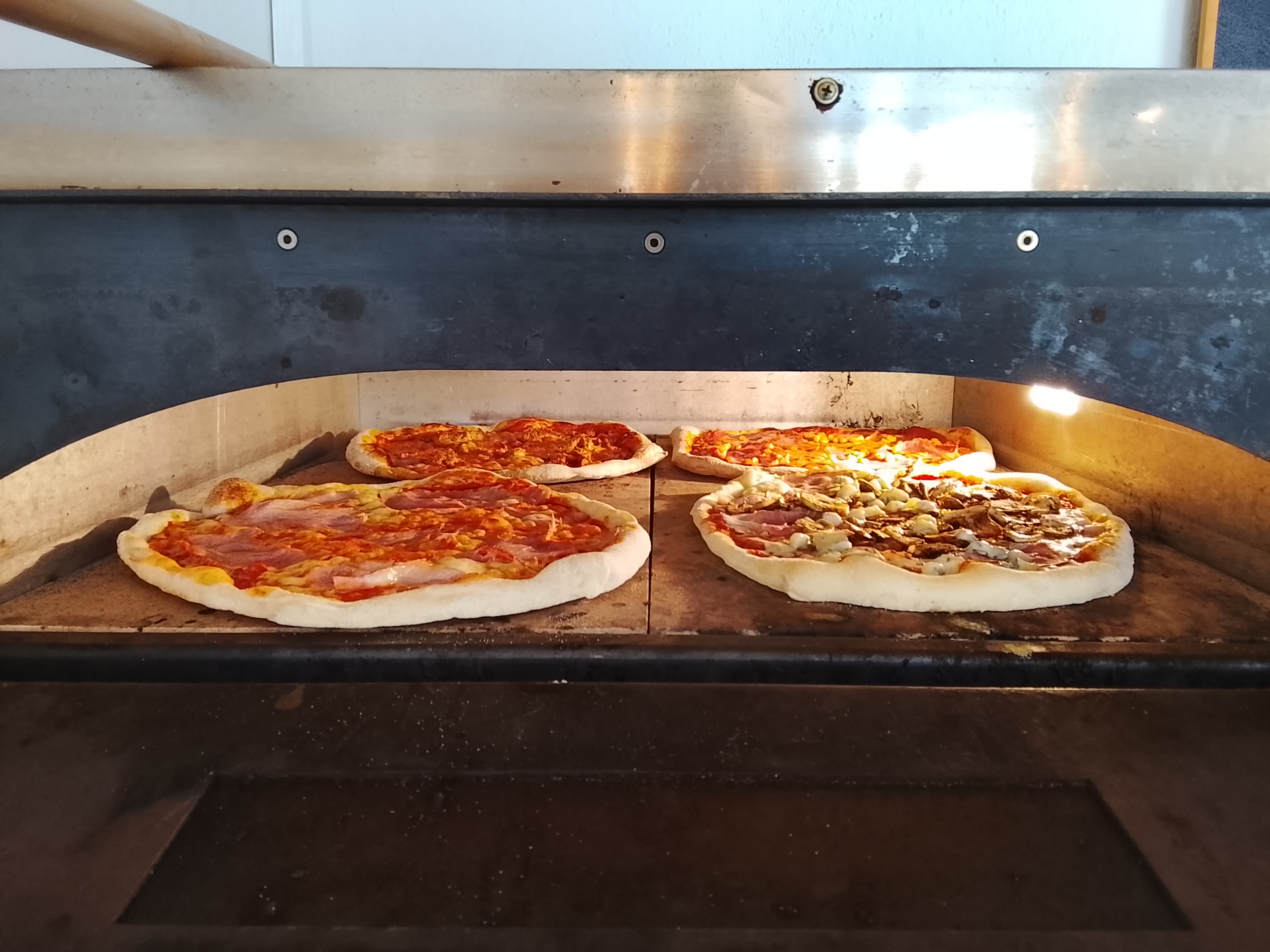 PIZZA Velké Meziříčí foto 6