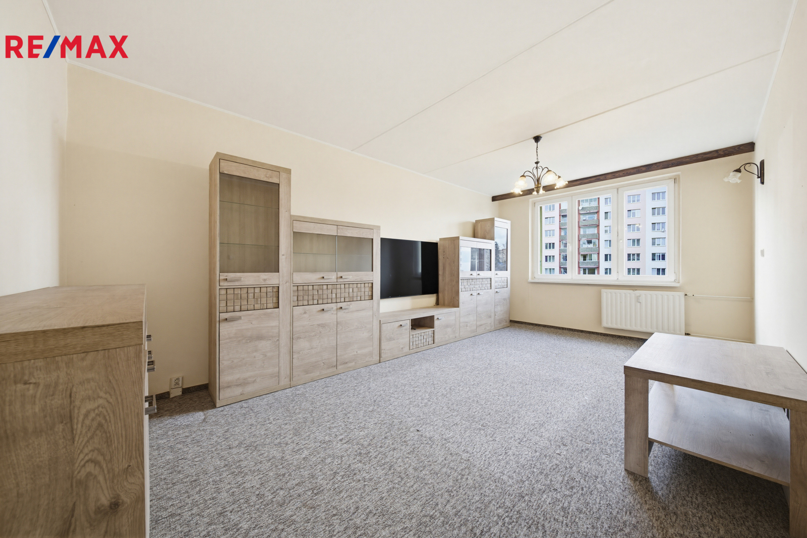 NA PRODEJ světlý byt 3+1 s lodžií, 79 m², Chomutov