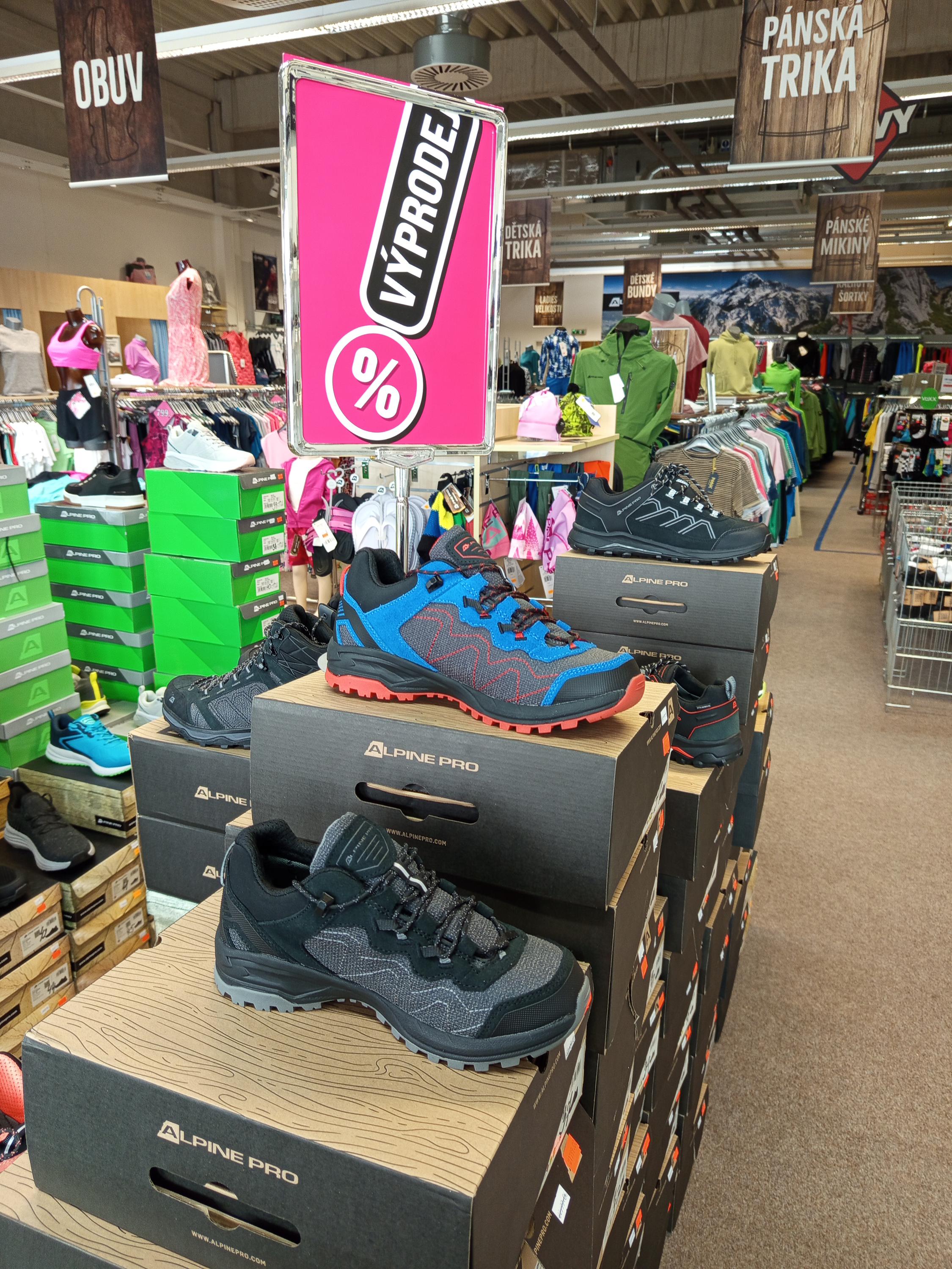 AlpinePro Outlet foto 6