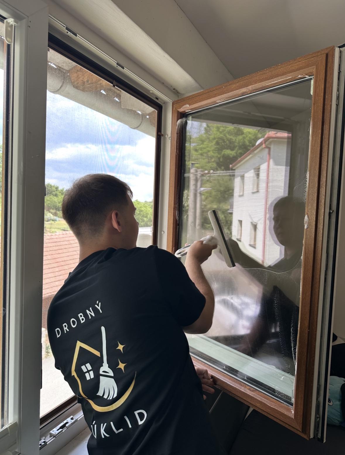 Drobný úklid foto 4