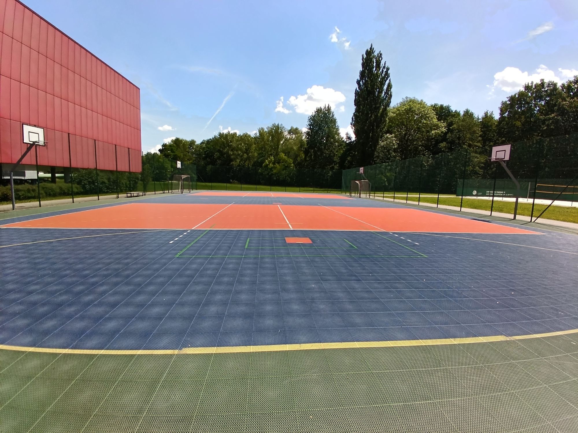 Basketbalové hřiště Kunětická, Pardubice
