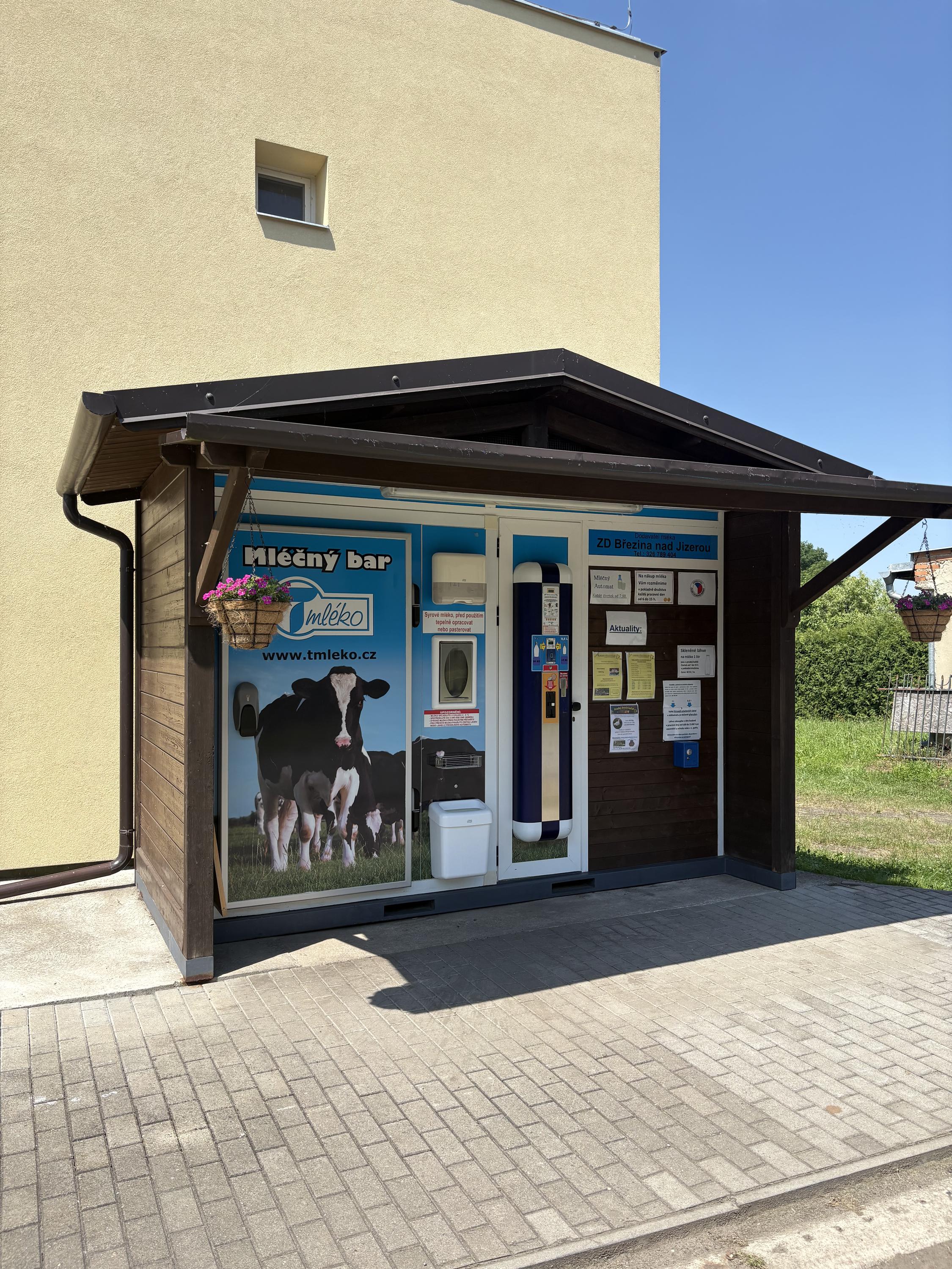 ZD Březina nad Jizerou - mlékomat foto 1