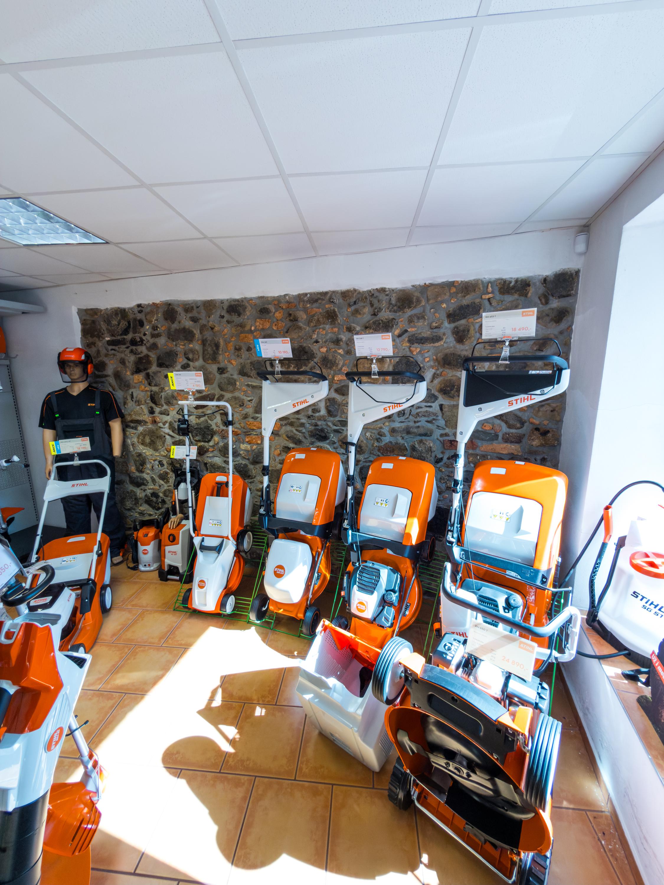 Milan Brzobohatý s.r.o. - STIHL foto 2