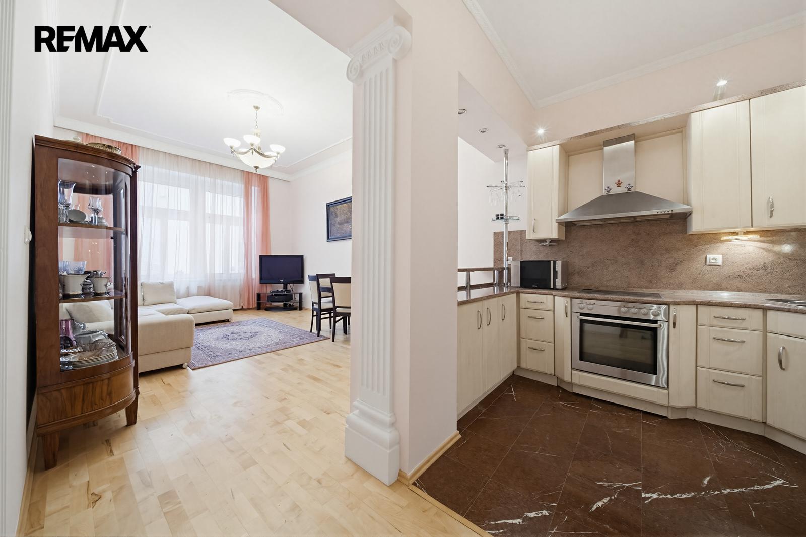 Elegantní byt 3+kk u kolonád a lázeňských lesů