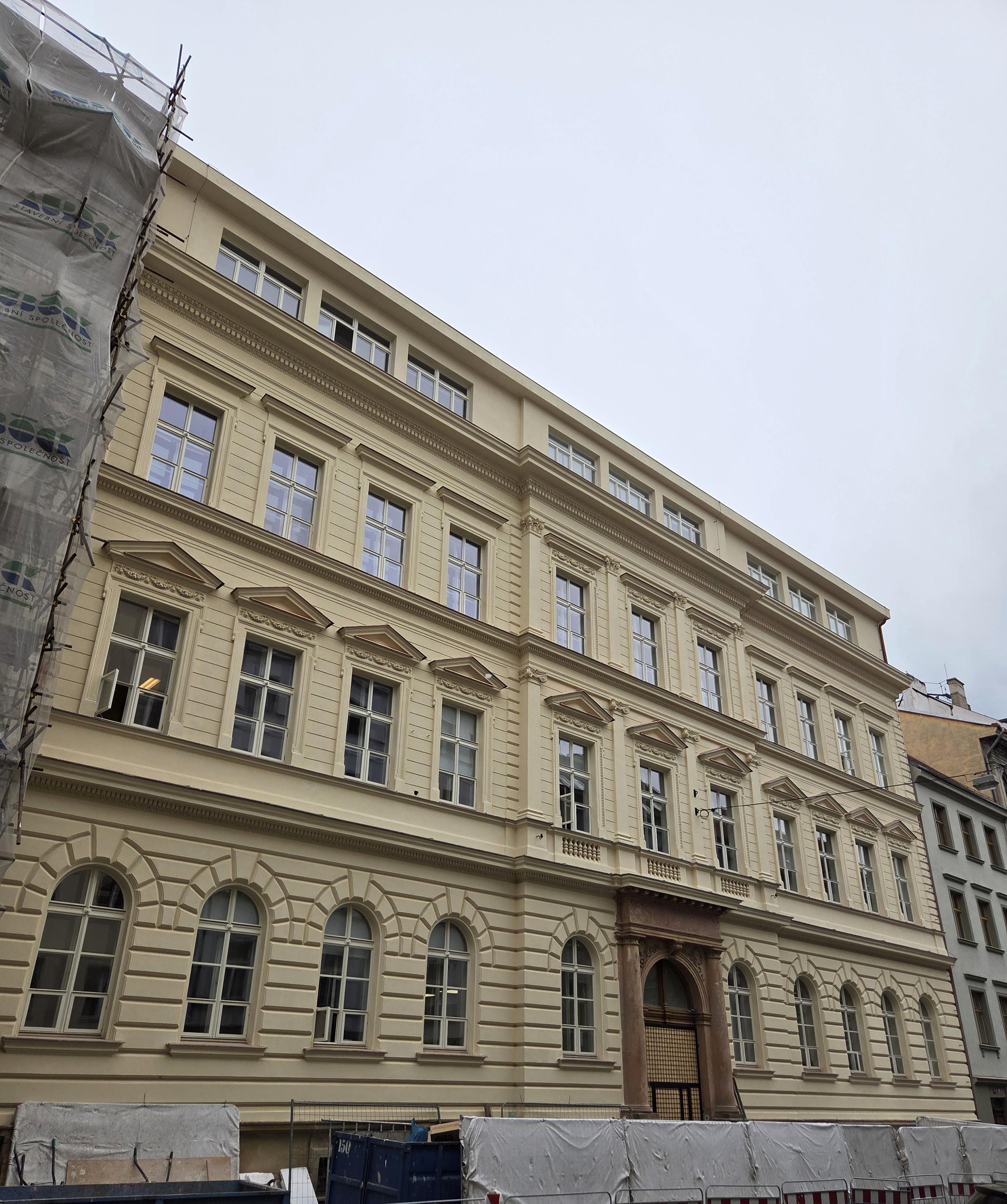 Pedagogická fakulta - Univerzita Karlova foto 2