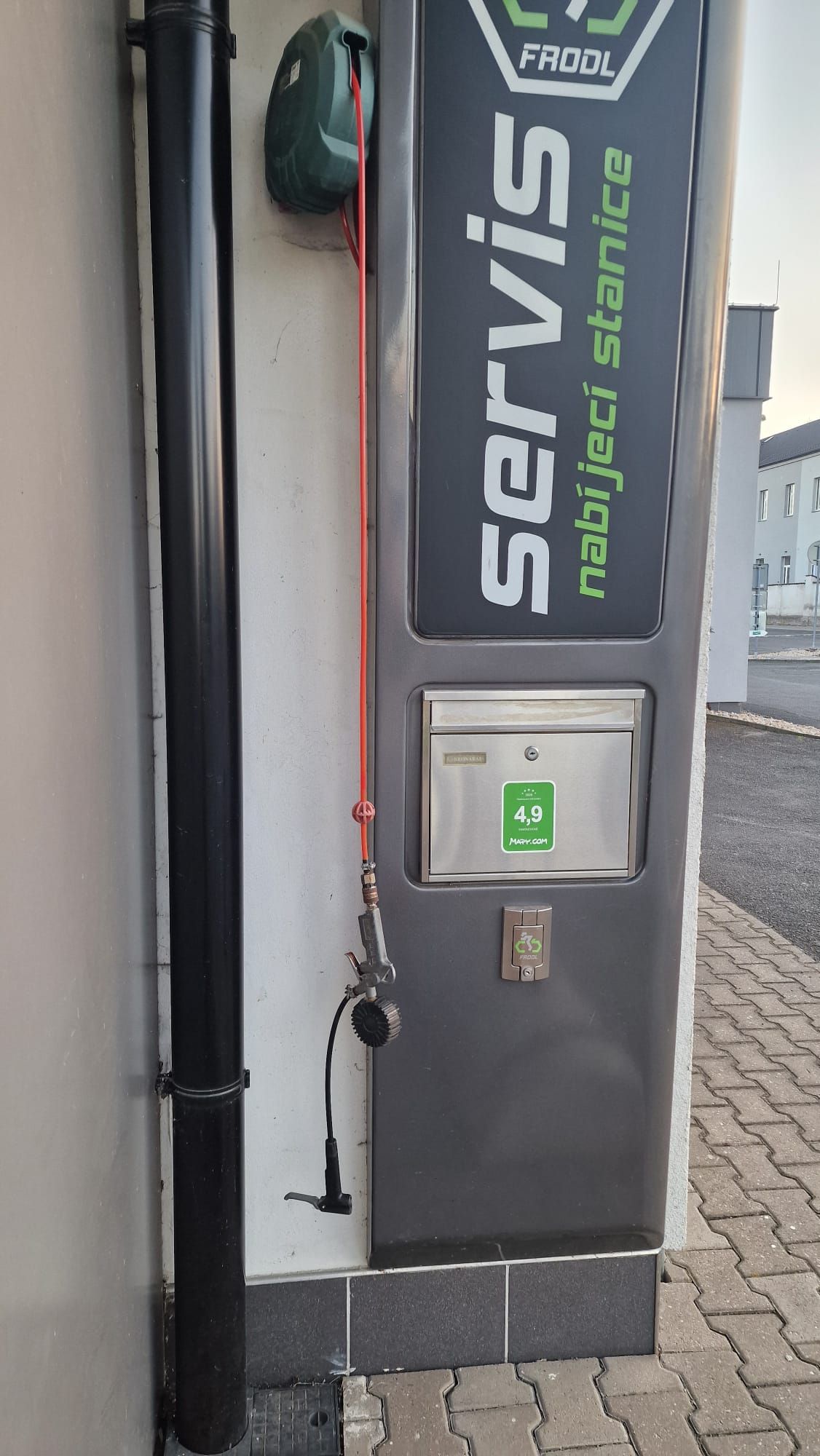 Nabíjecí stanice bikefrodl.cz foto 1