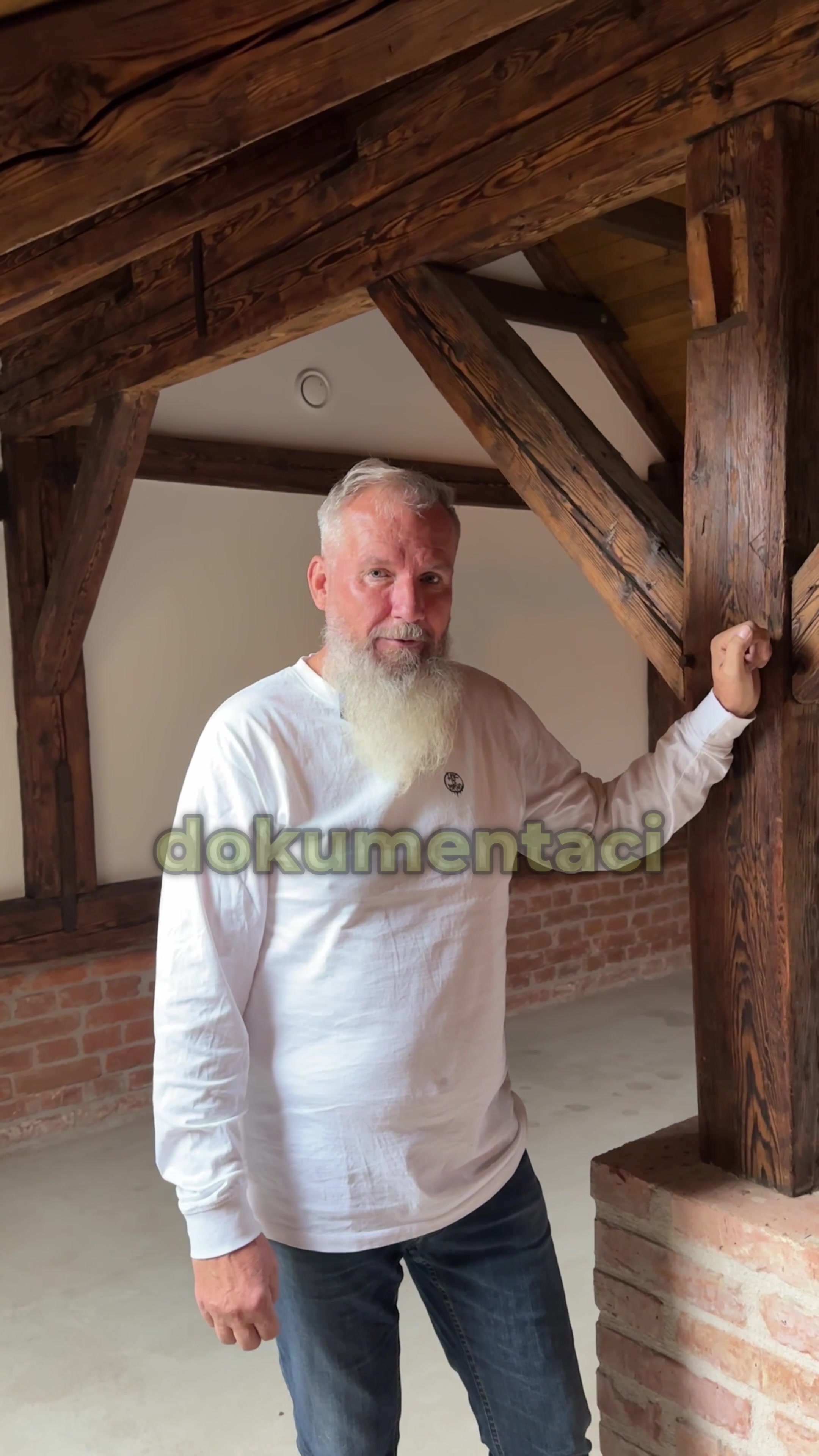 Dům s Rodným Listem foto 2 (náhled videa)