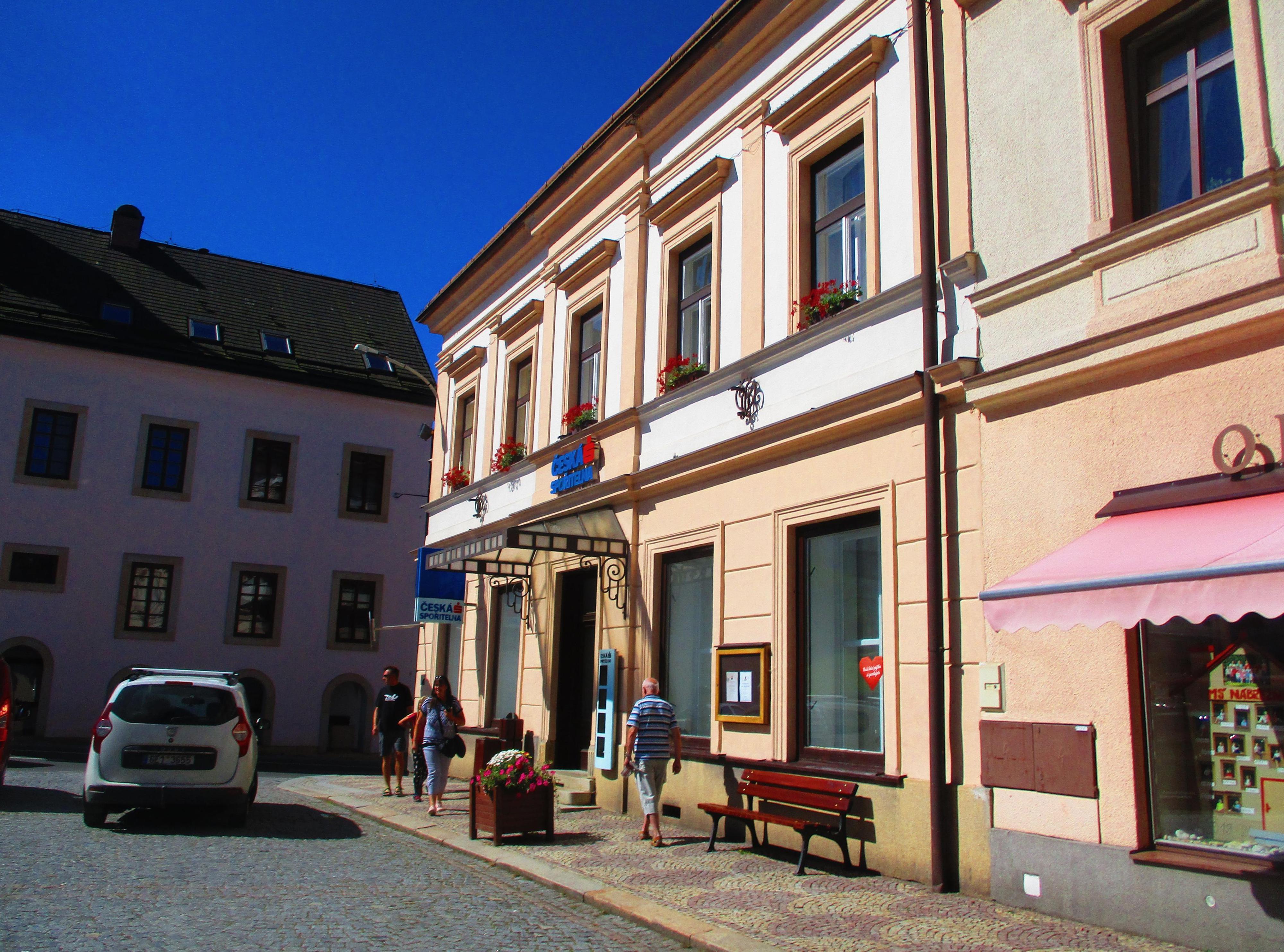 Bankomat České spořitelny foto 2