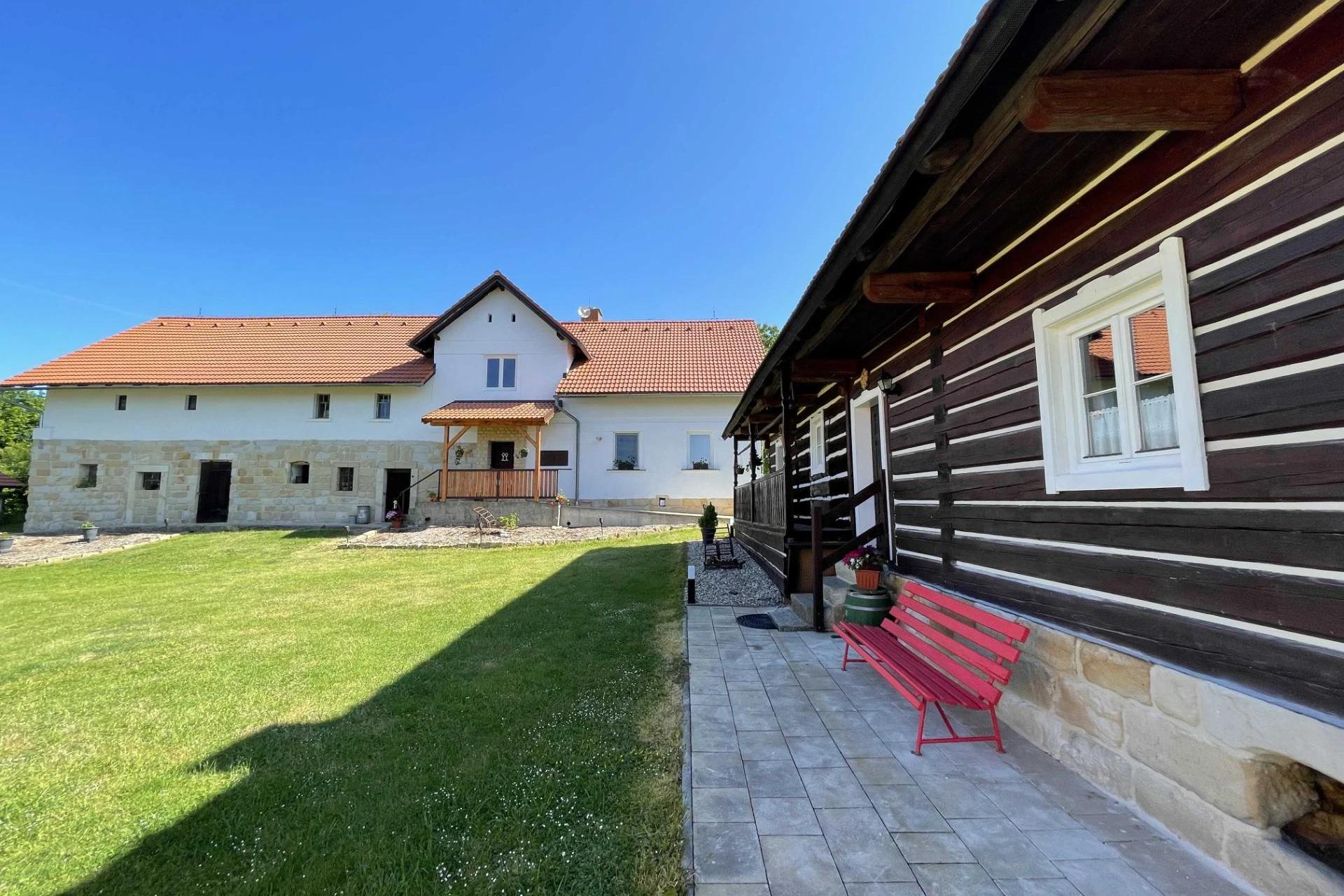 Šlechtův statek