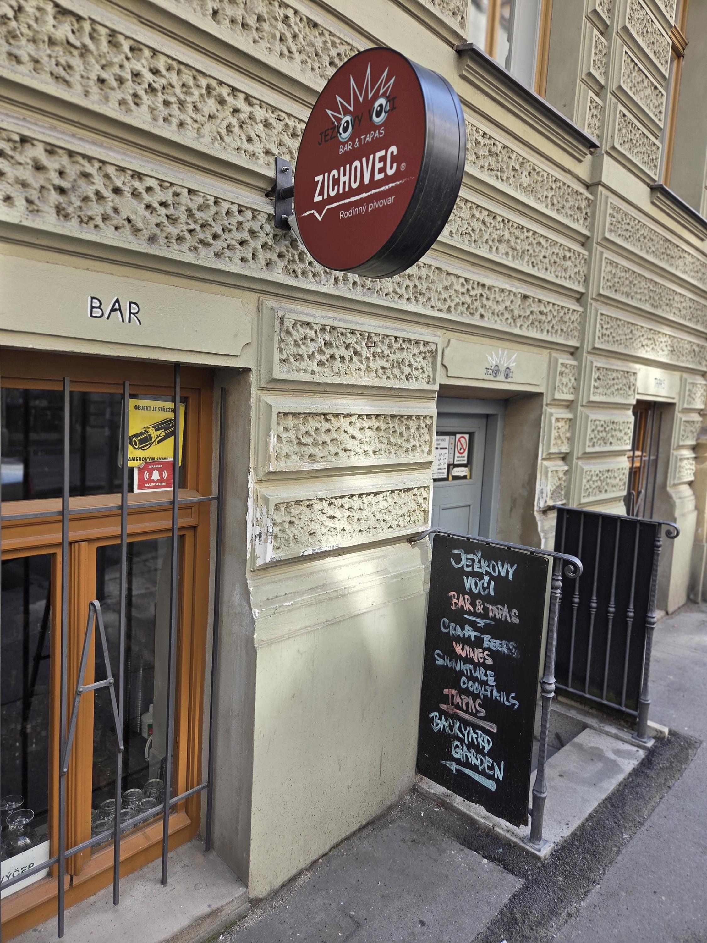 Ježkovy Voči - Bar & Tapas foto 5