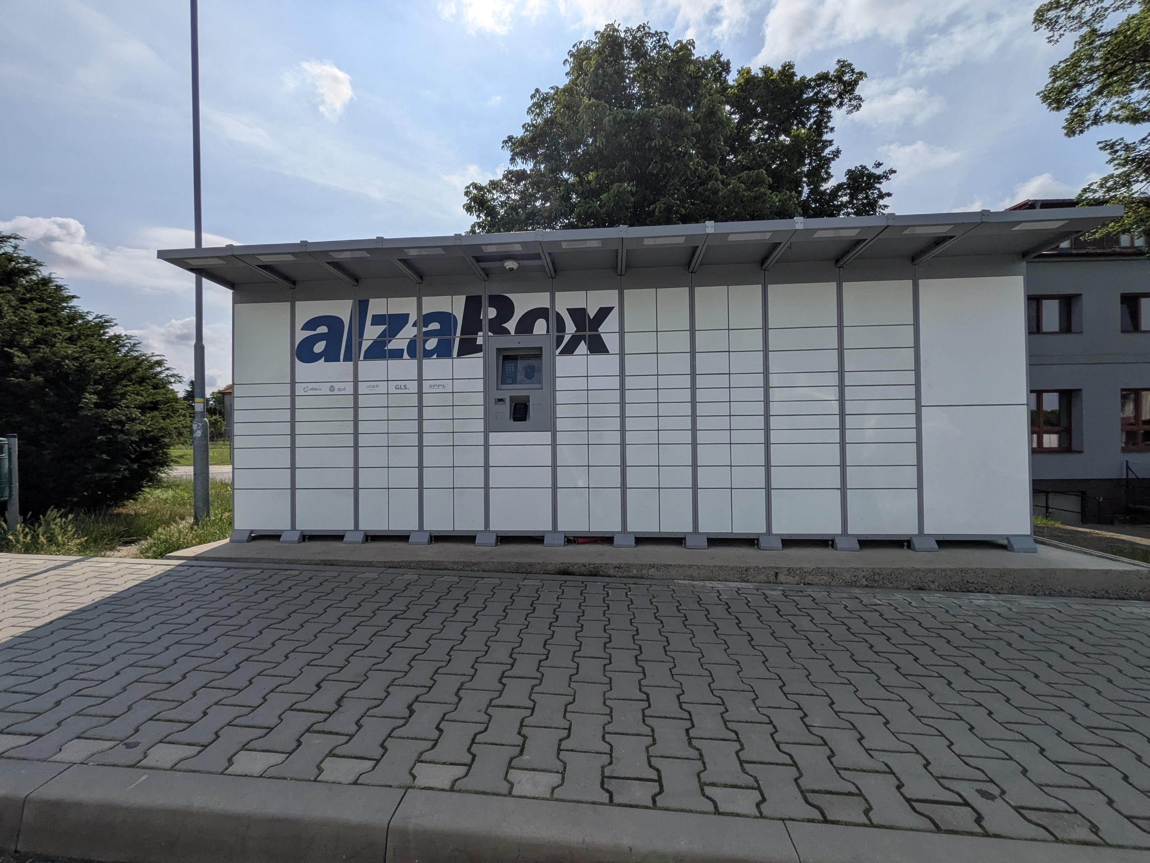 AlzaBox