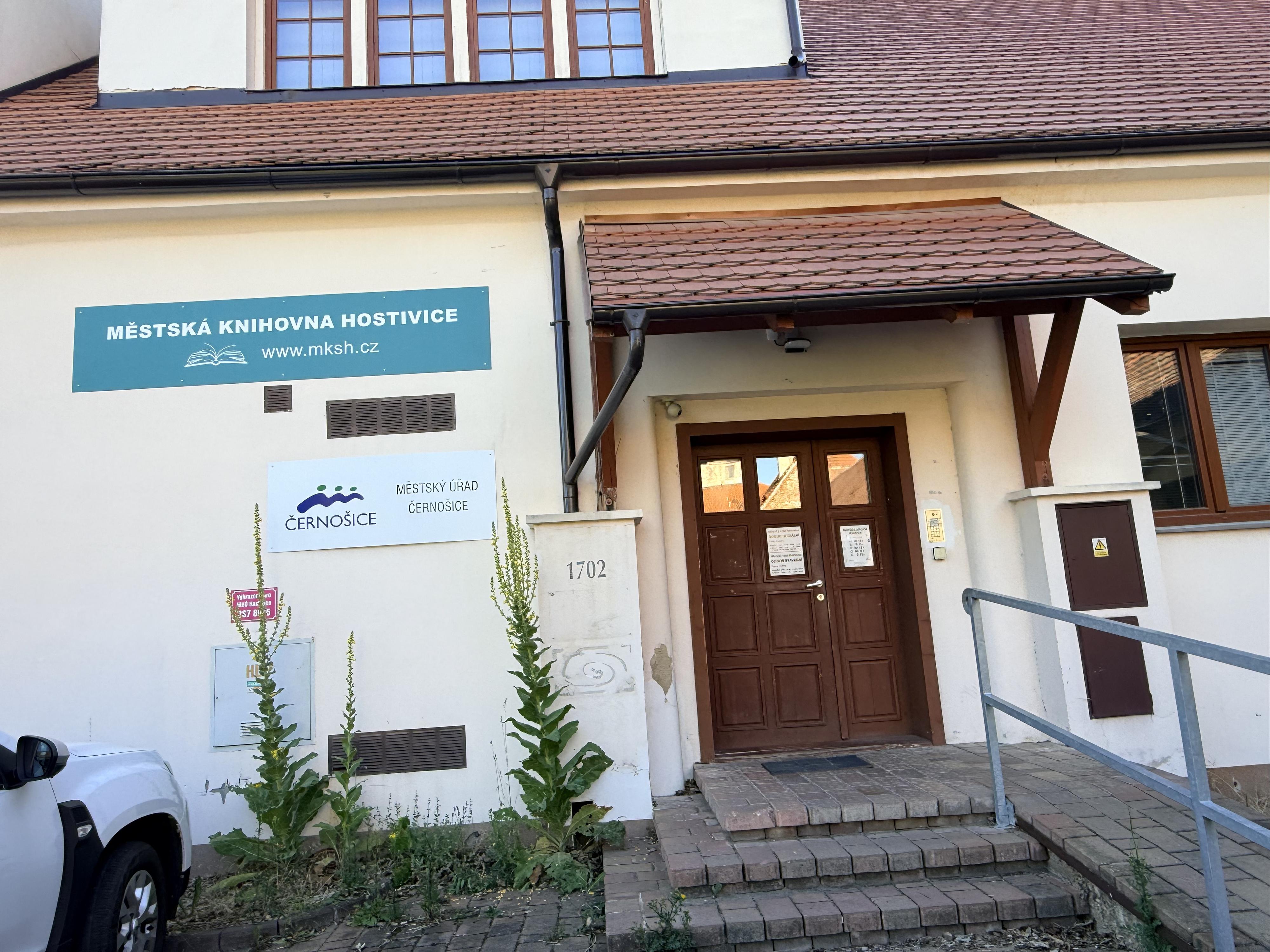 Městská knihovna Hostivice foto 1