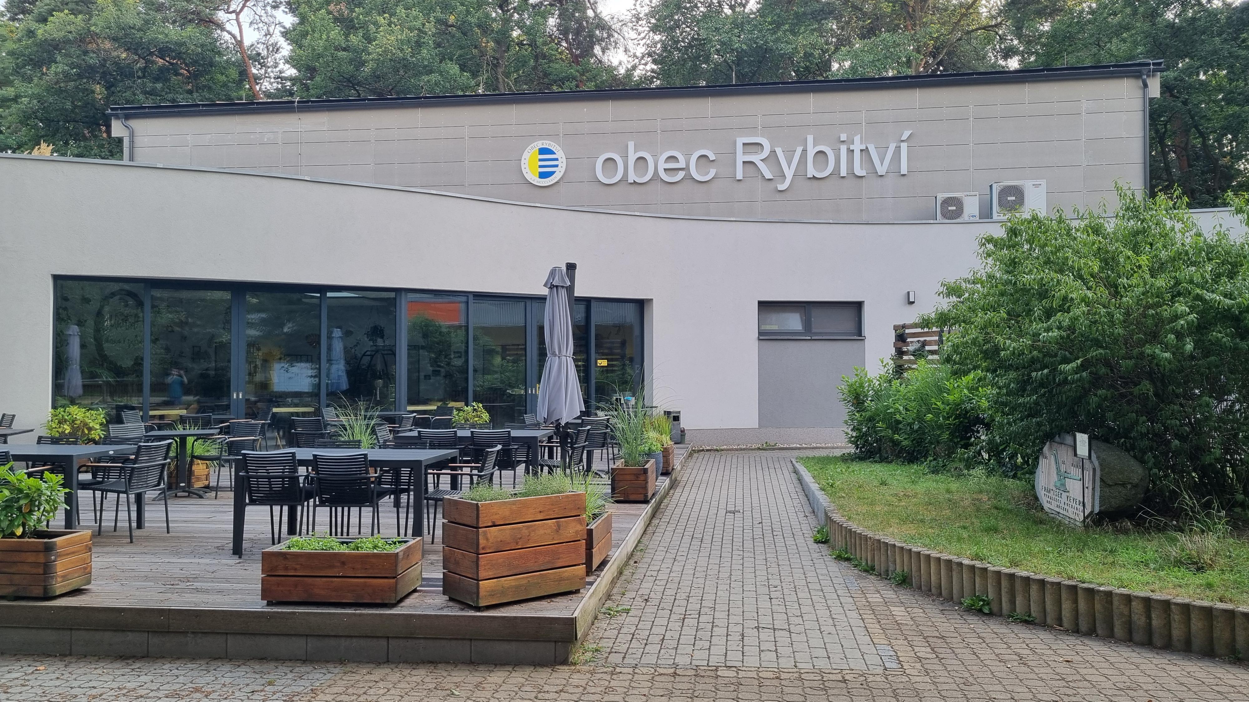 Obec Rybitví foto 4