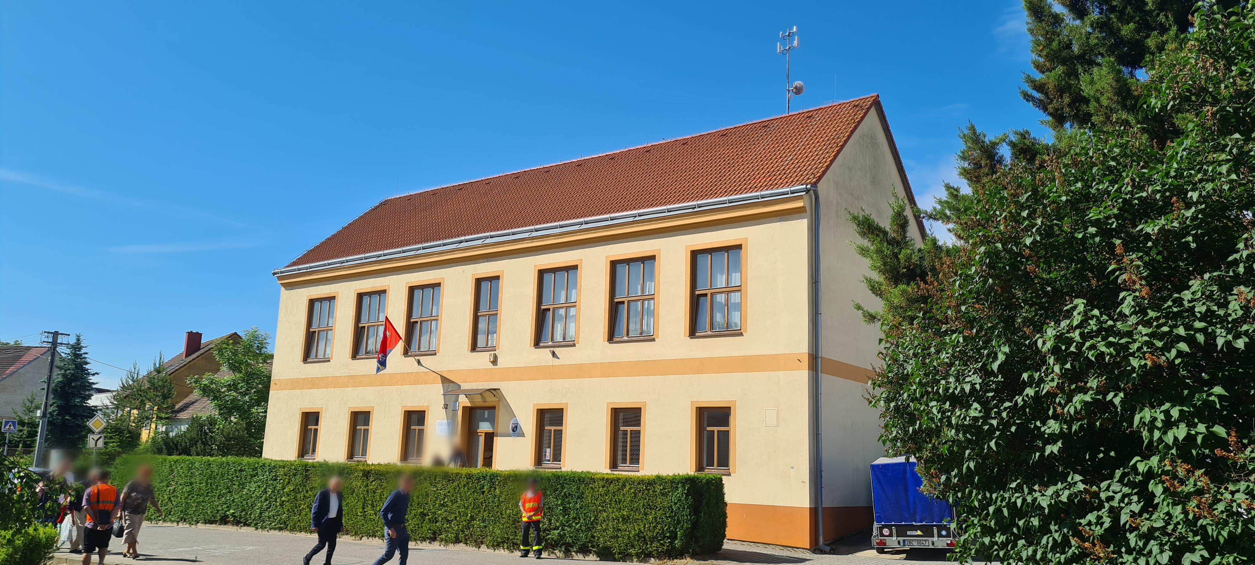 Základní škola a mateřská škola Lukov
