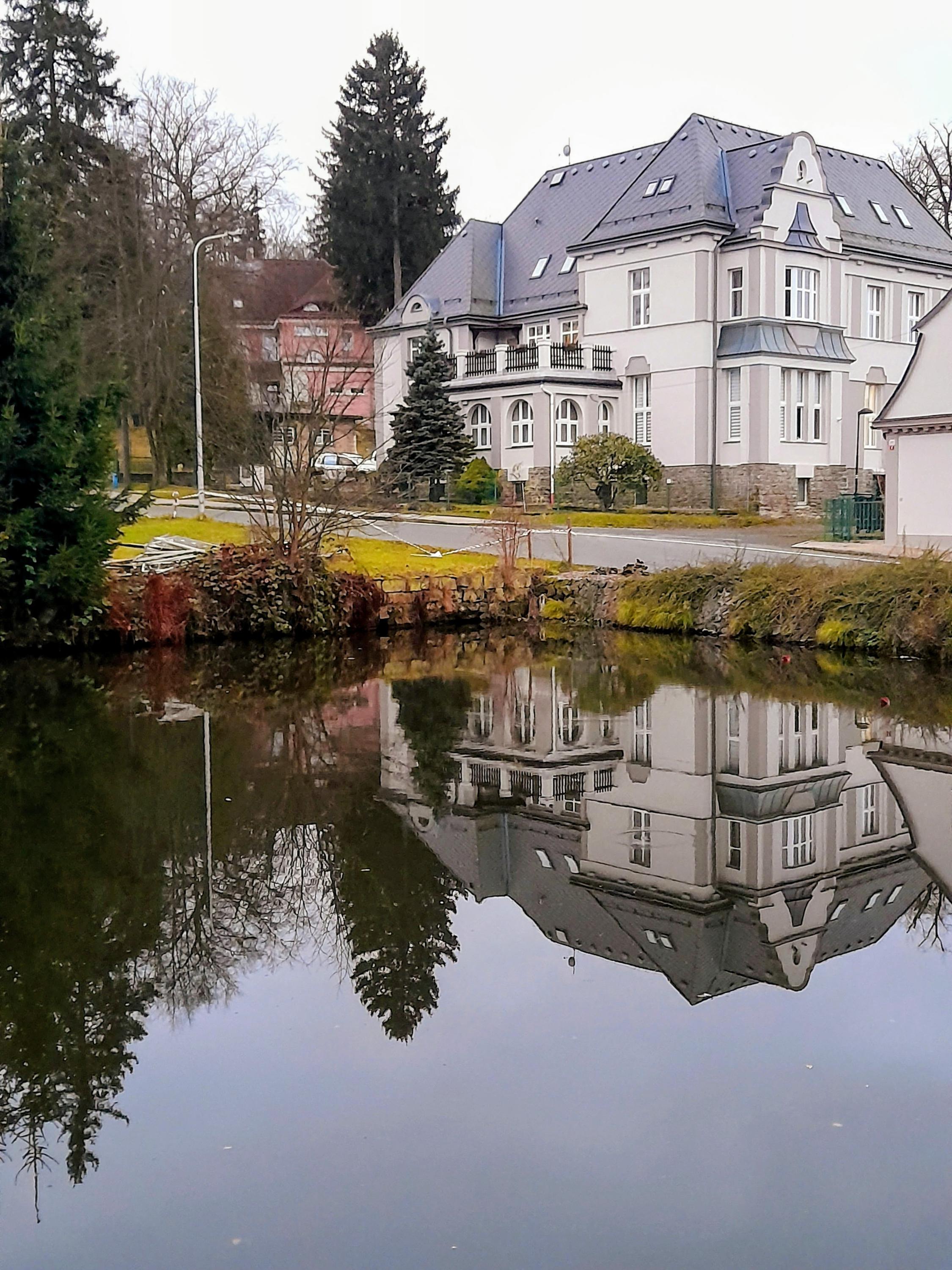 Dětský domov a Školní jídelna, Krásná Lípa, Dittrichova 12 foto 1