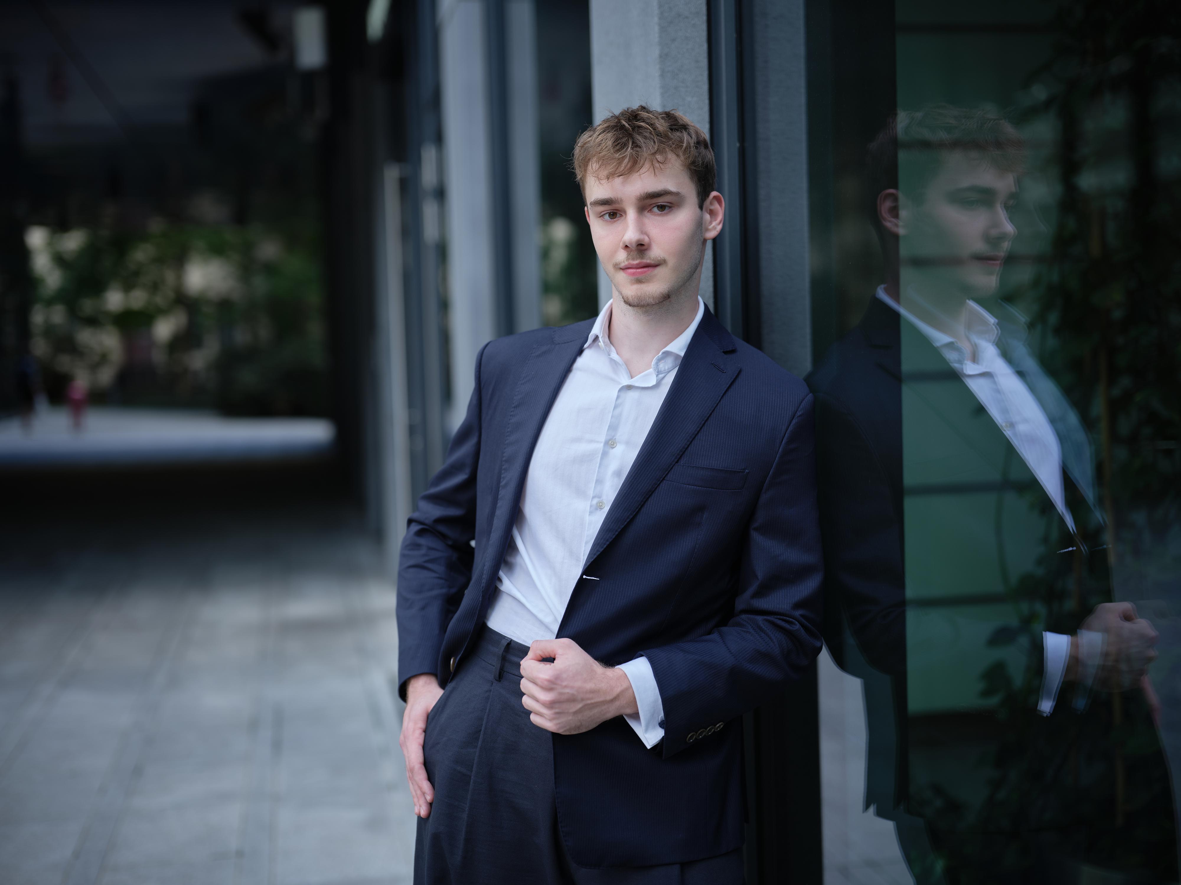 Matyáš Tomiška - realitní makléř RE/MAX foto 4