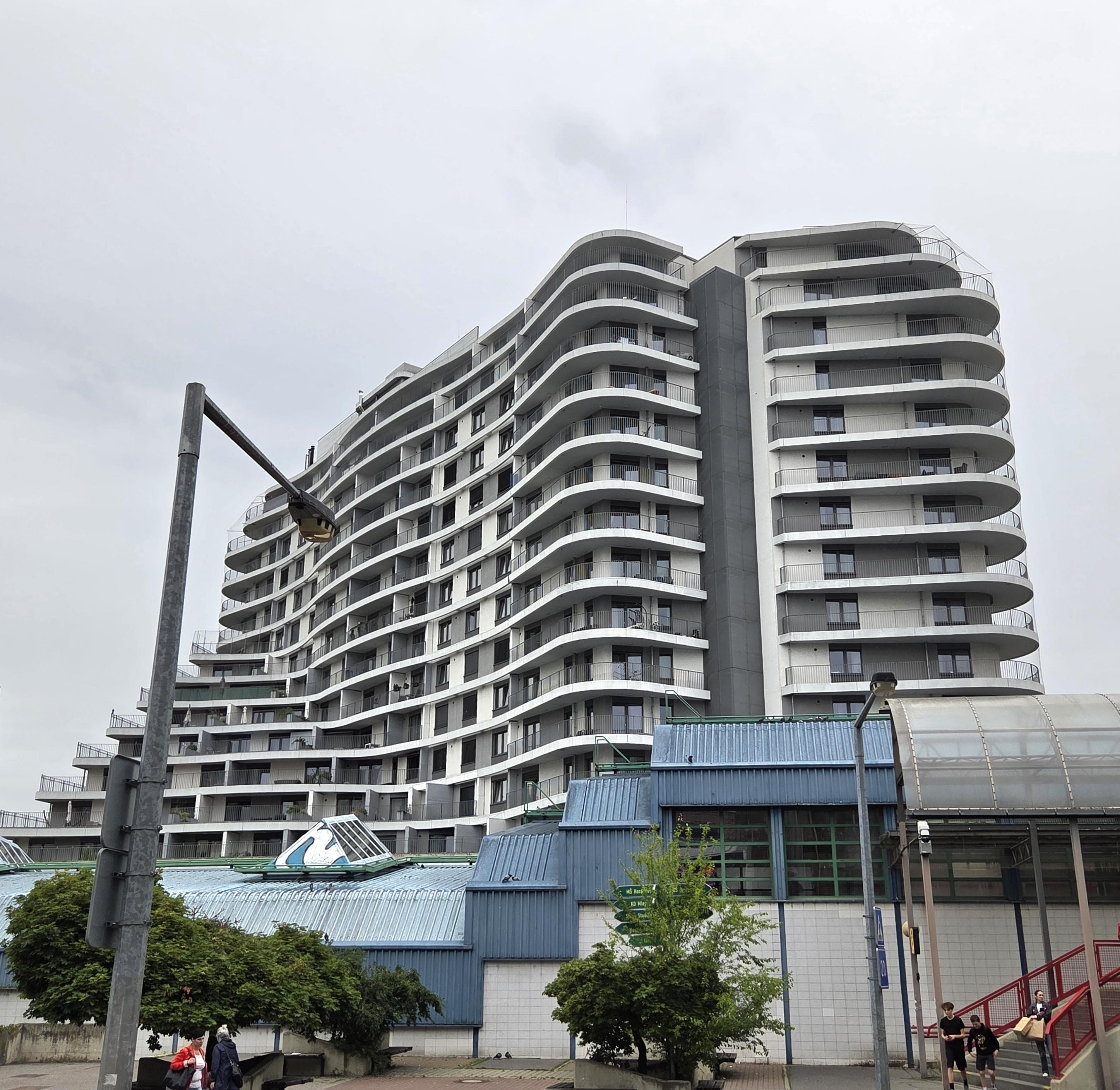 Luka Living rental apartments foto 5