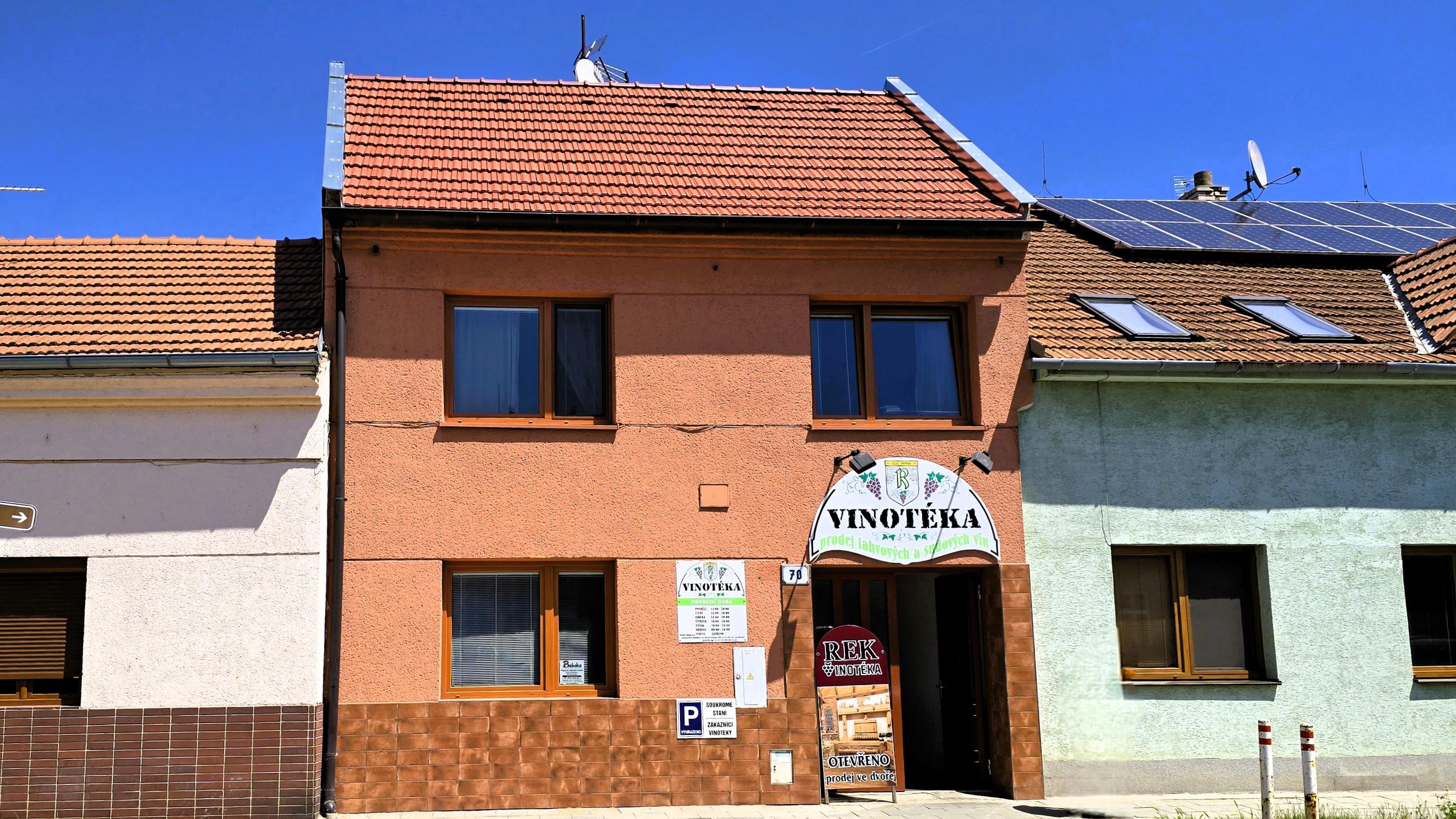 Vinotéka REK foto 4