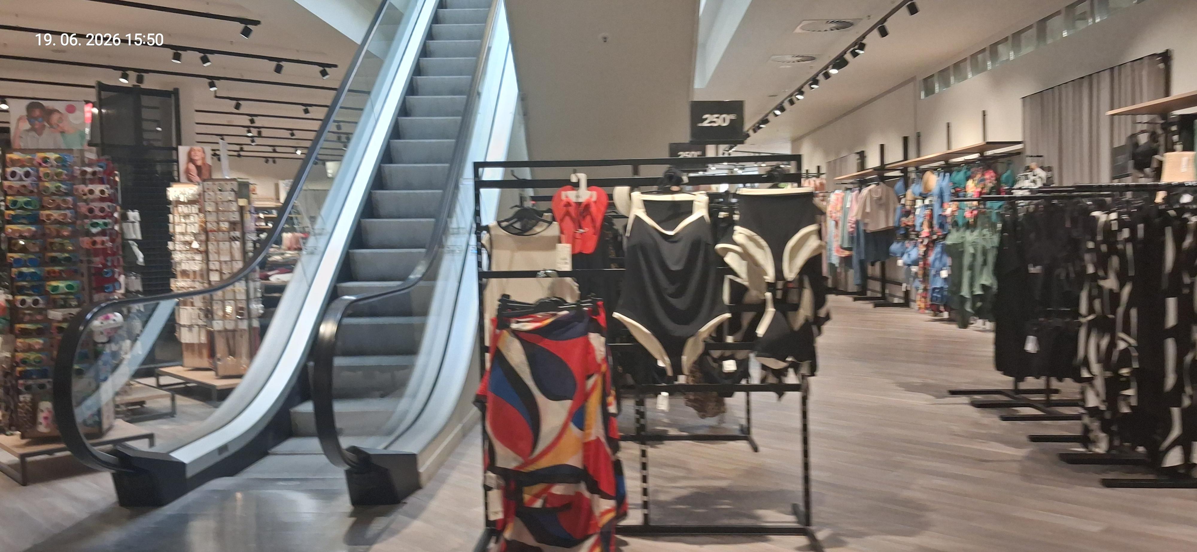 C&A Moda, s.r.o. foto 4