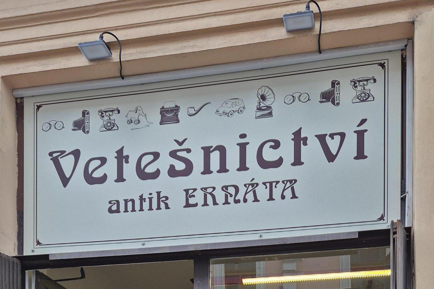 Vetešnictví antik Ernáta foto 1
