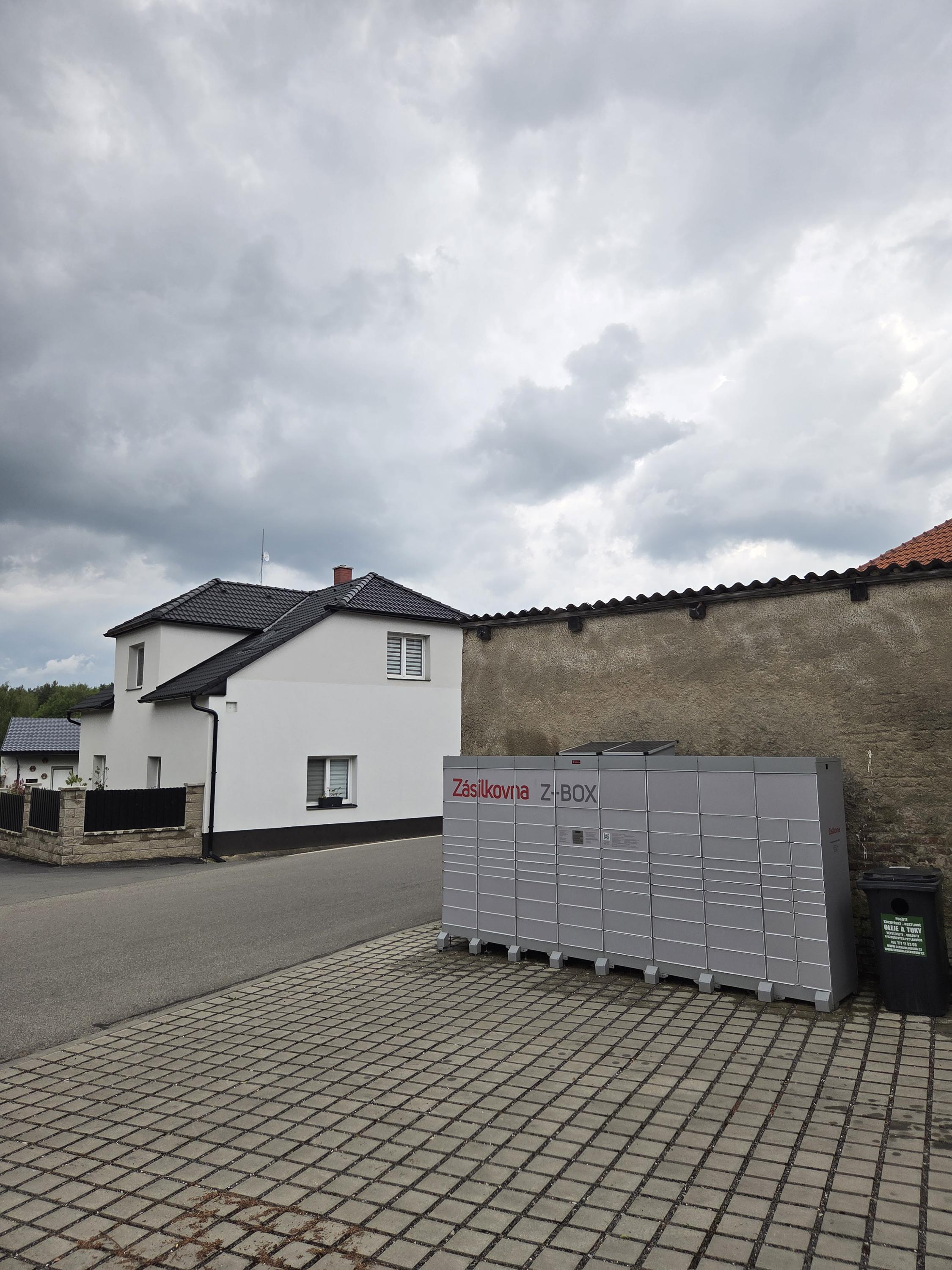 Z-BOX foto 1