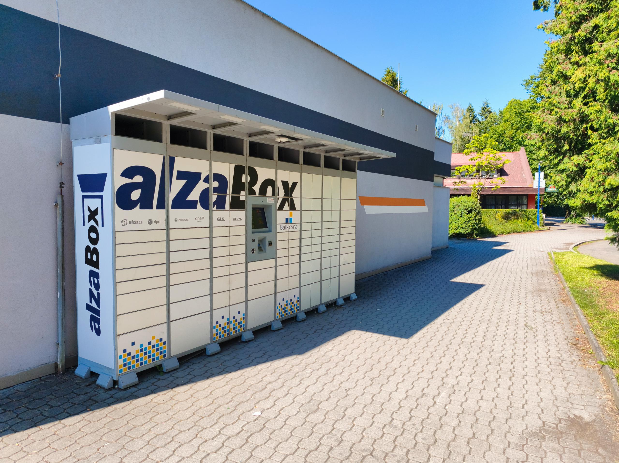 AlzaBox
