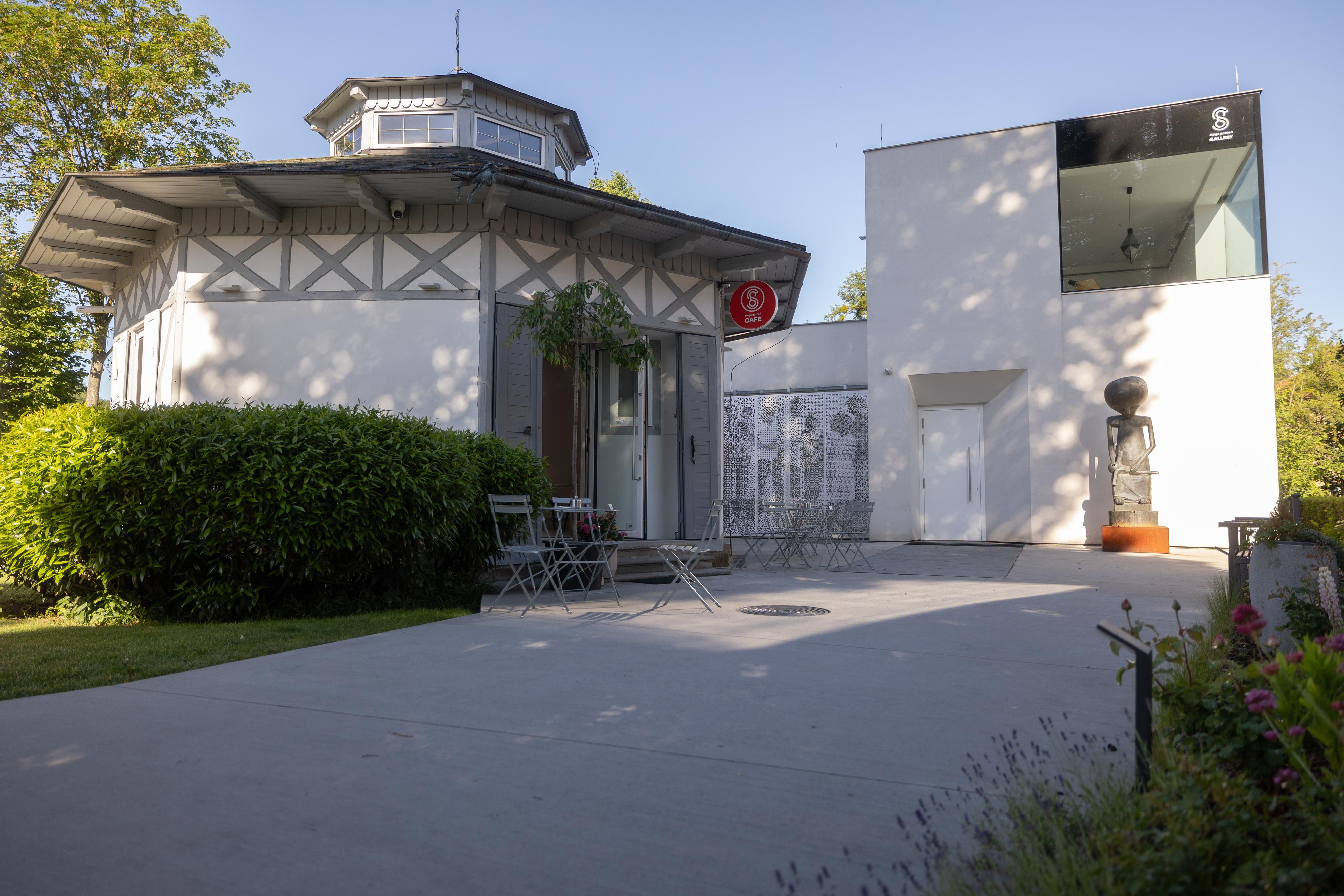 stage garden cafe